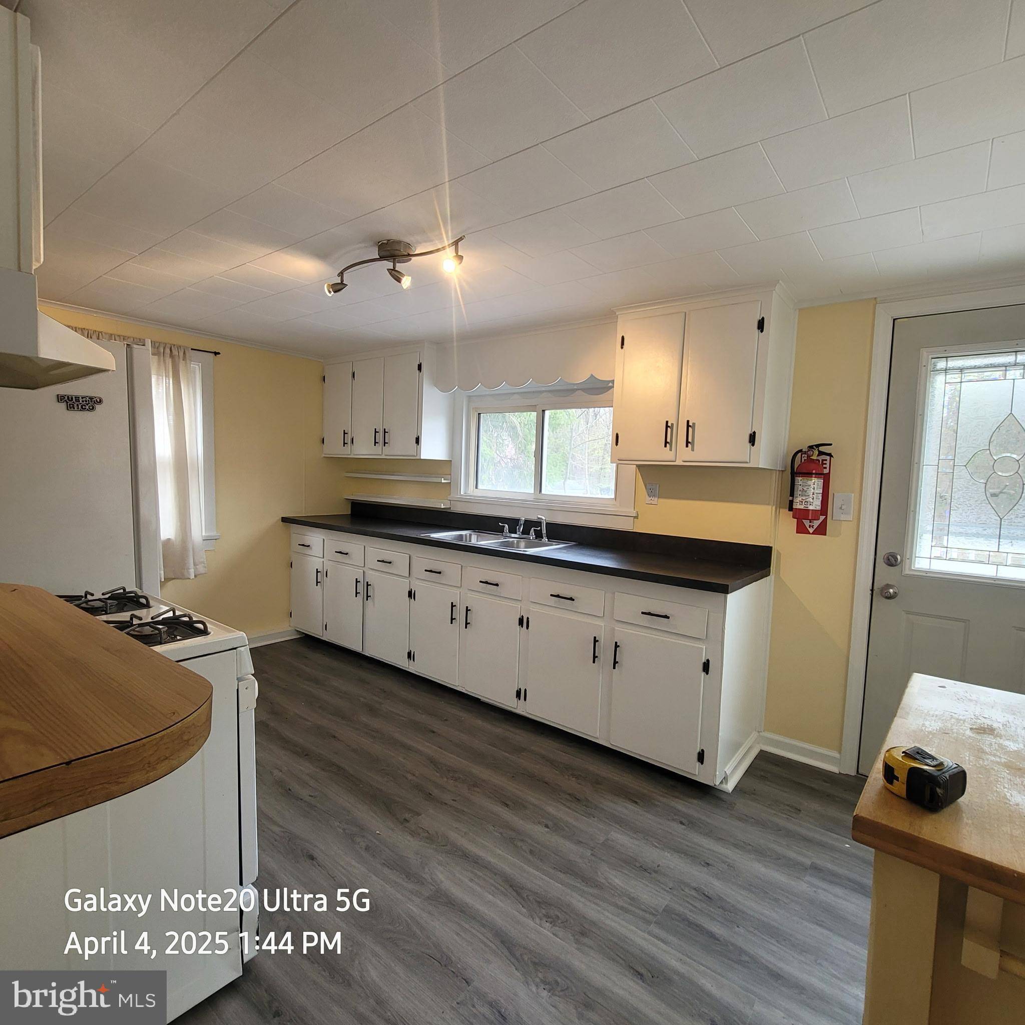 Roebling, NJ 08554,496 DELAWARE AVE