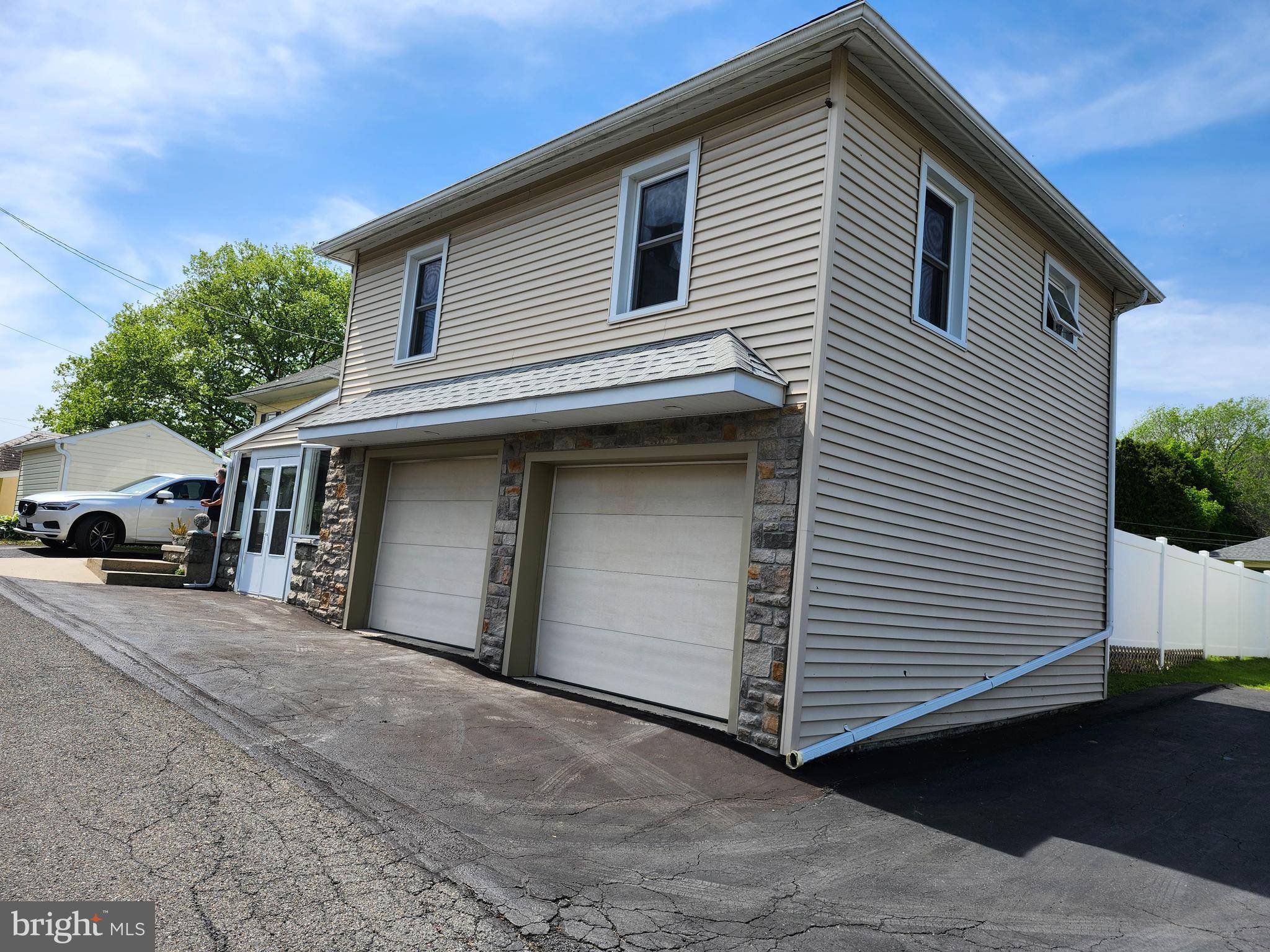 Slatington, PA 18080,426 E FRANKLIN ST