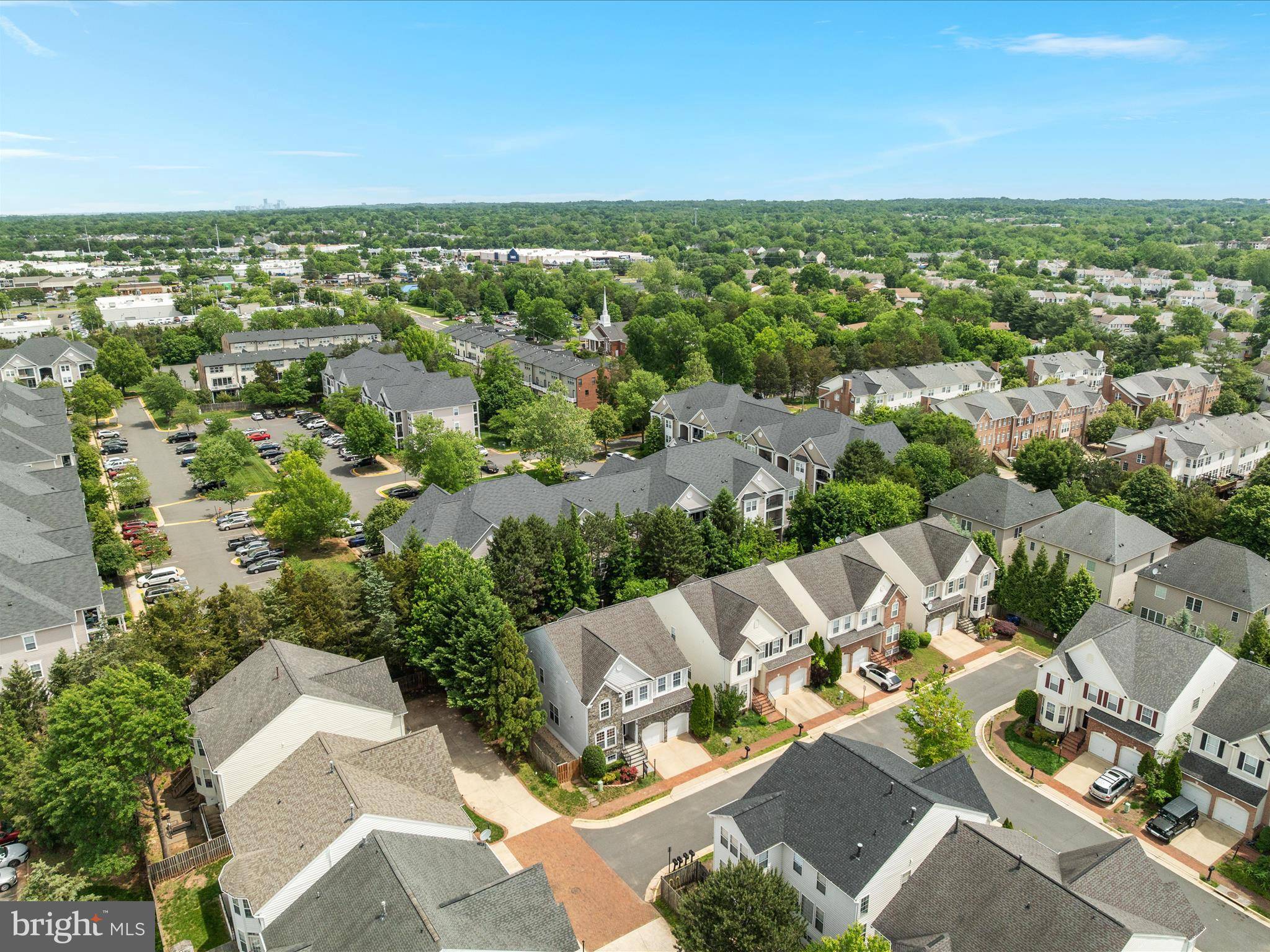 Chantilly, VA 20151,4172 MCCLOSKEY CT