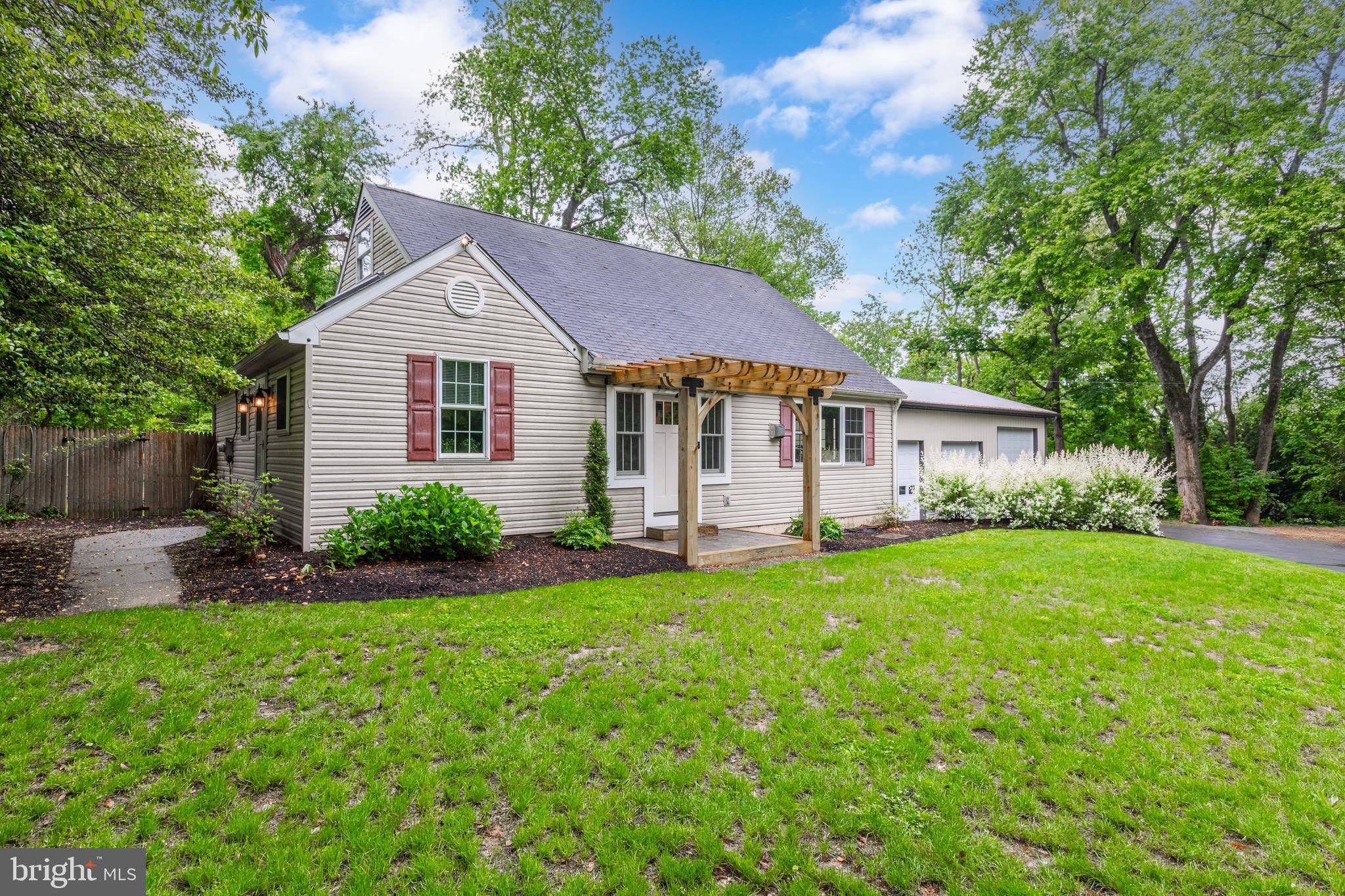 Kennett Square, PA 19348,320 E DOE RUN RD