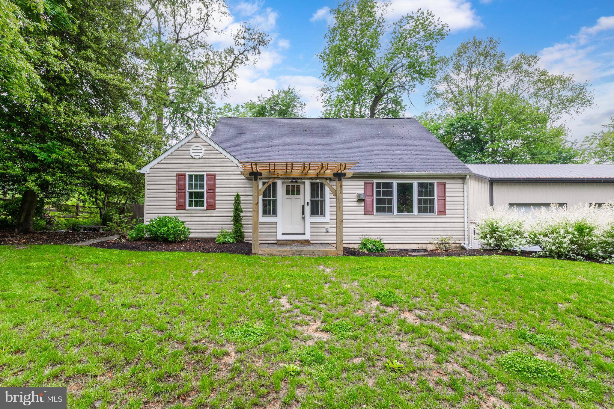 Kennett Square, PA 19348,320 E DOE RUN RD