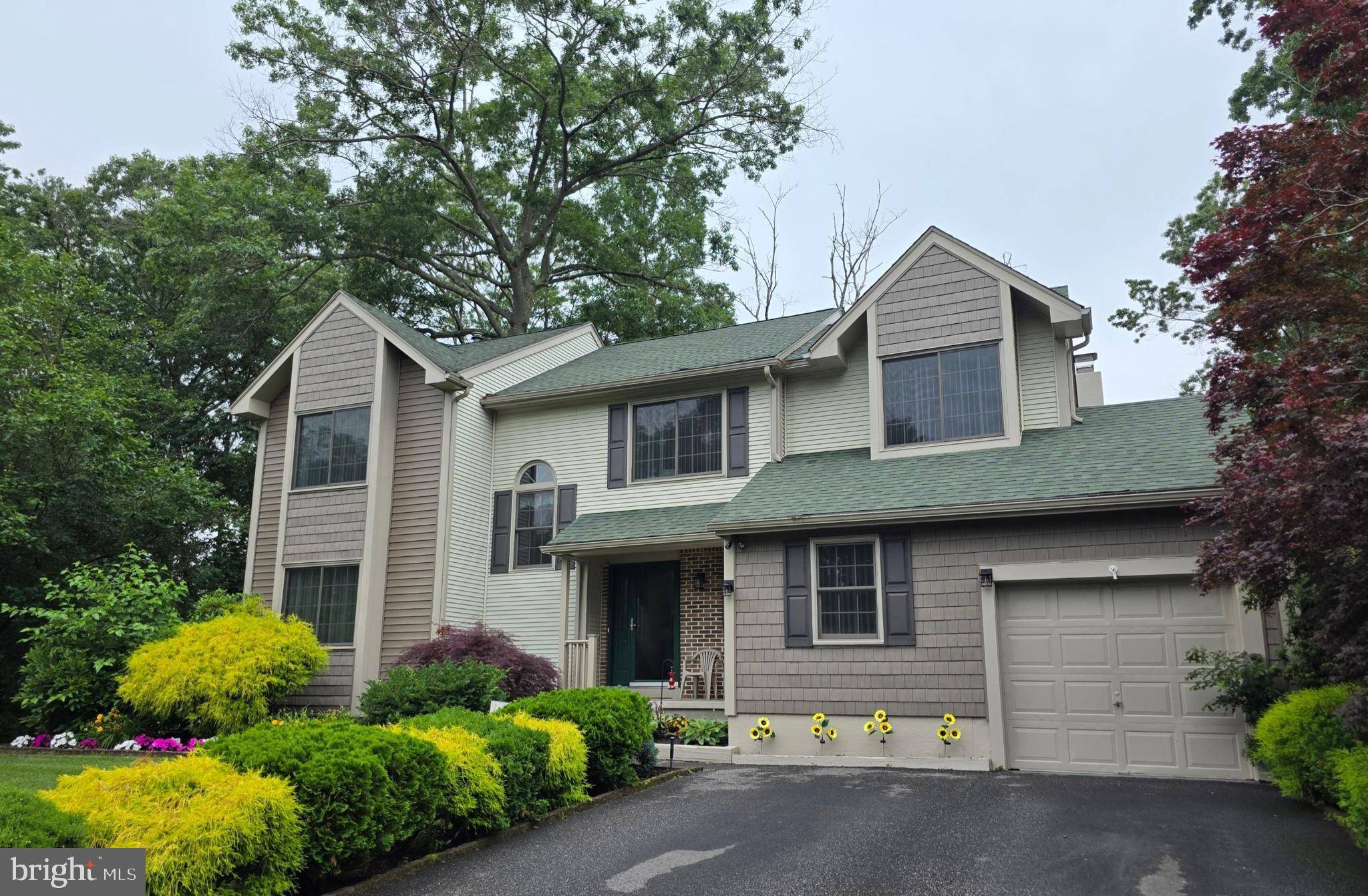Millville, NJ 08332,407 VAL LN