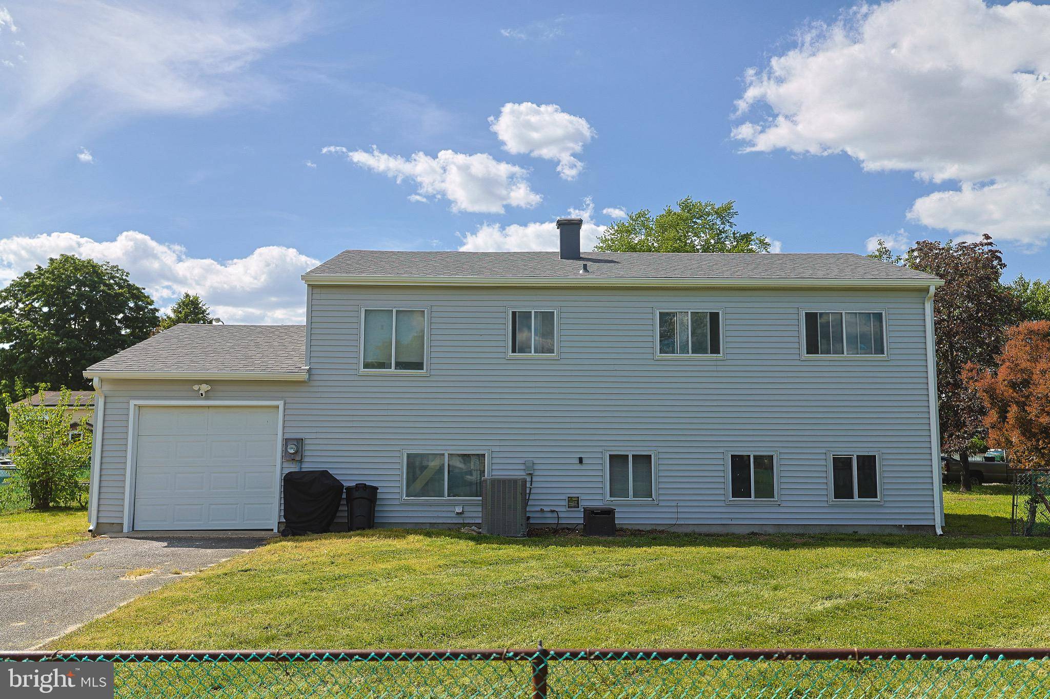 Pemberton, NJ 08068,246 RUTGERS AVE