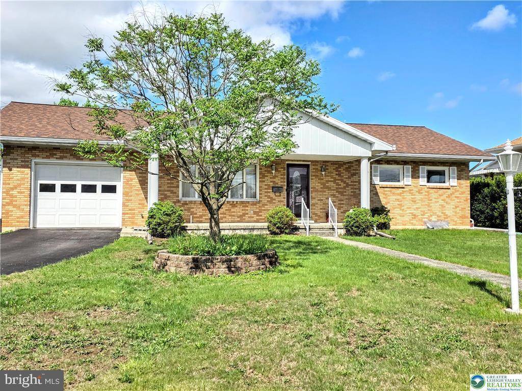 Lehighton, PA 18235,280 S 9TH ST