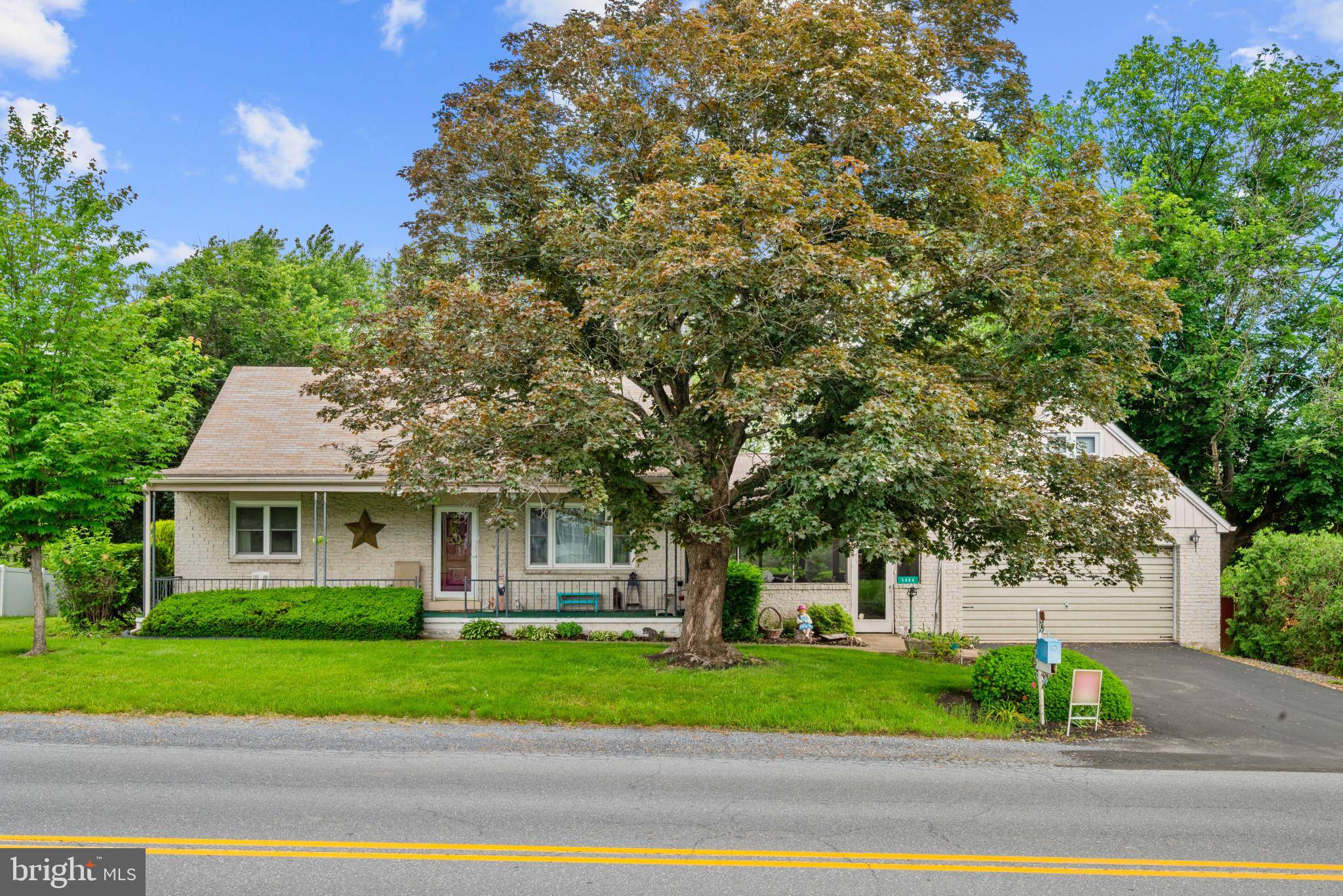 Harrisburg, PA 17112,5404 RIDGEVIEW DR