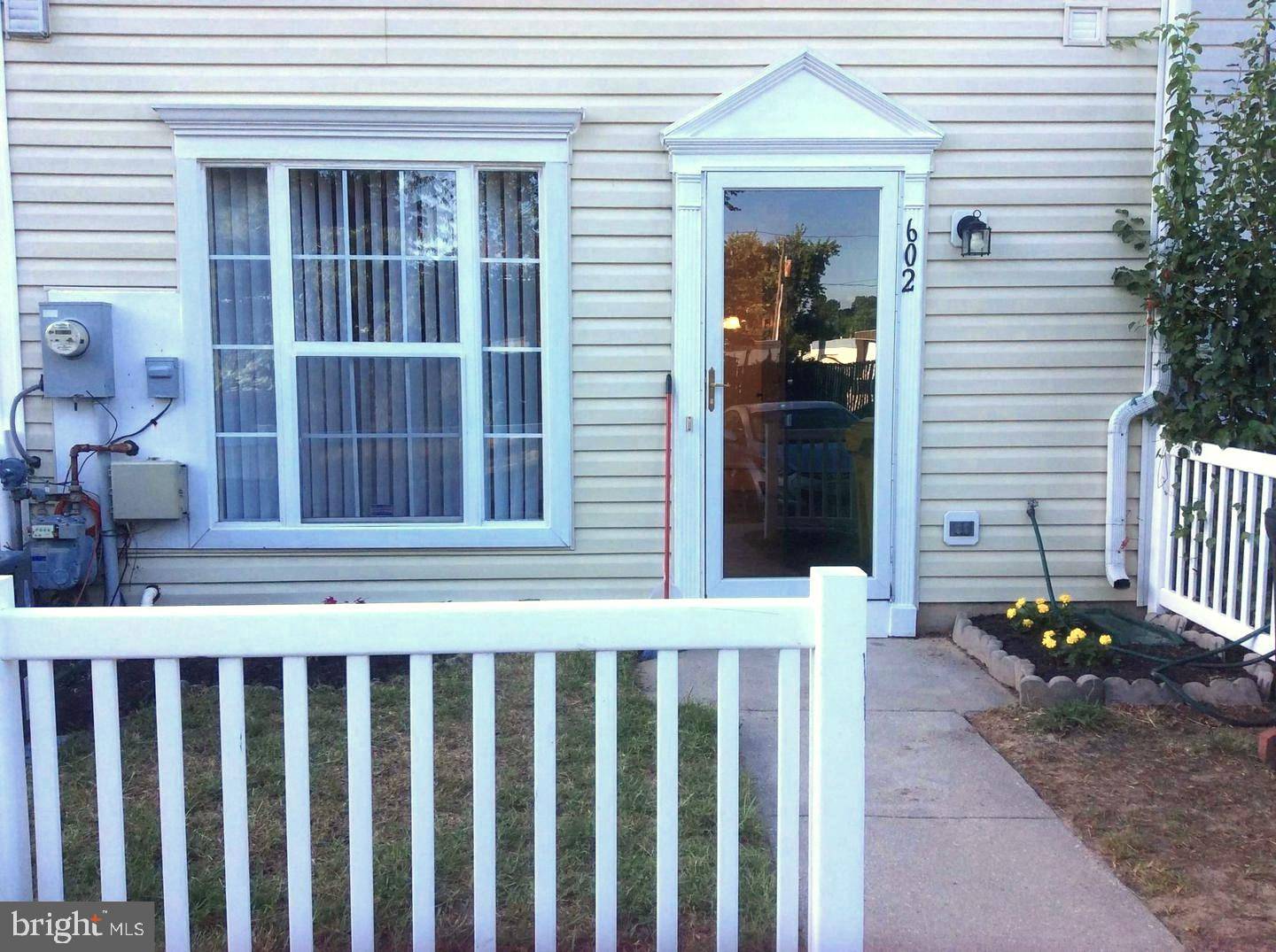 Glen Burnie, MD 21061,602 LEPRECHAUN LN