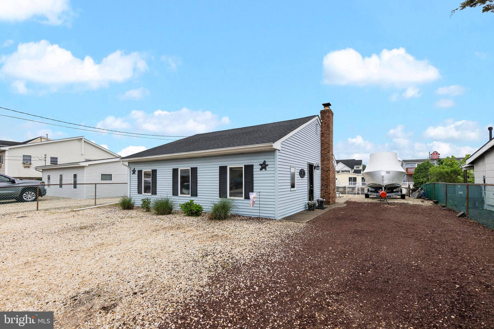 Manahawkin, NJ 08050,43 FLORENCE LN