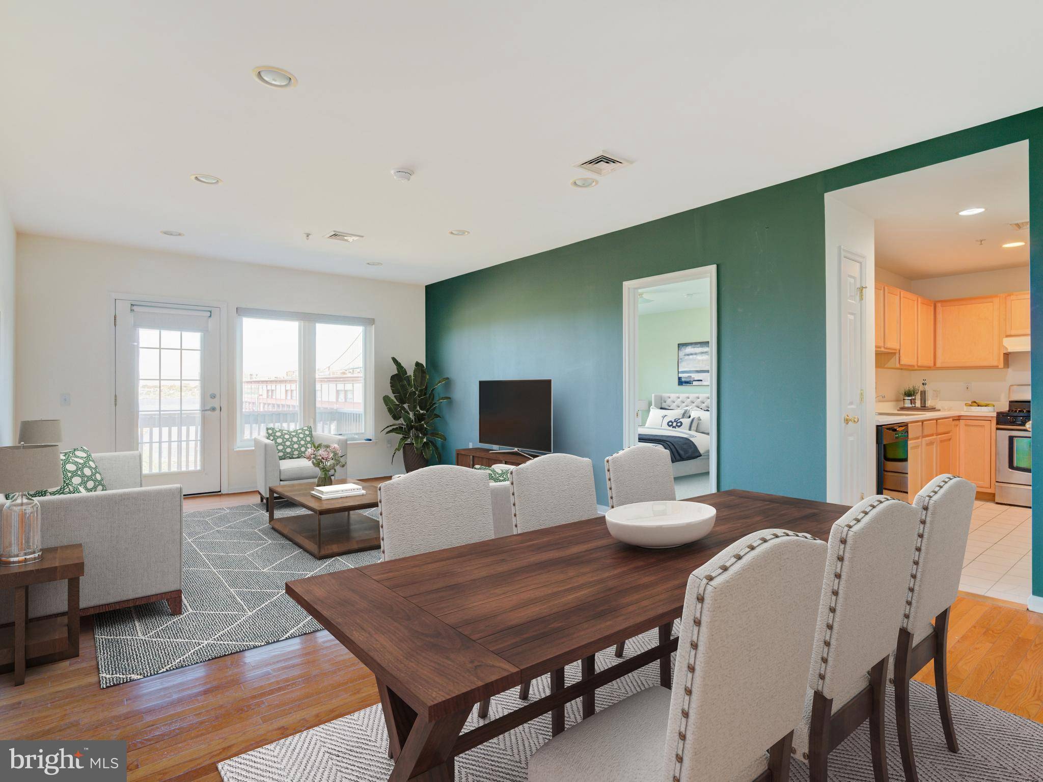 Philadelphia, PA 19123,401 N FRONT ST #3B