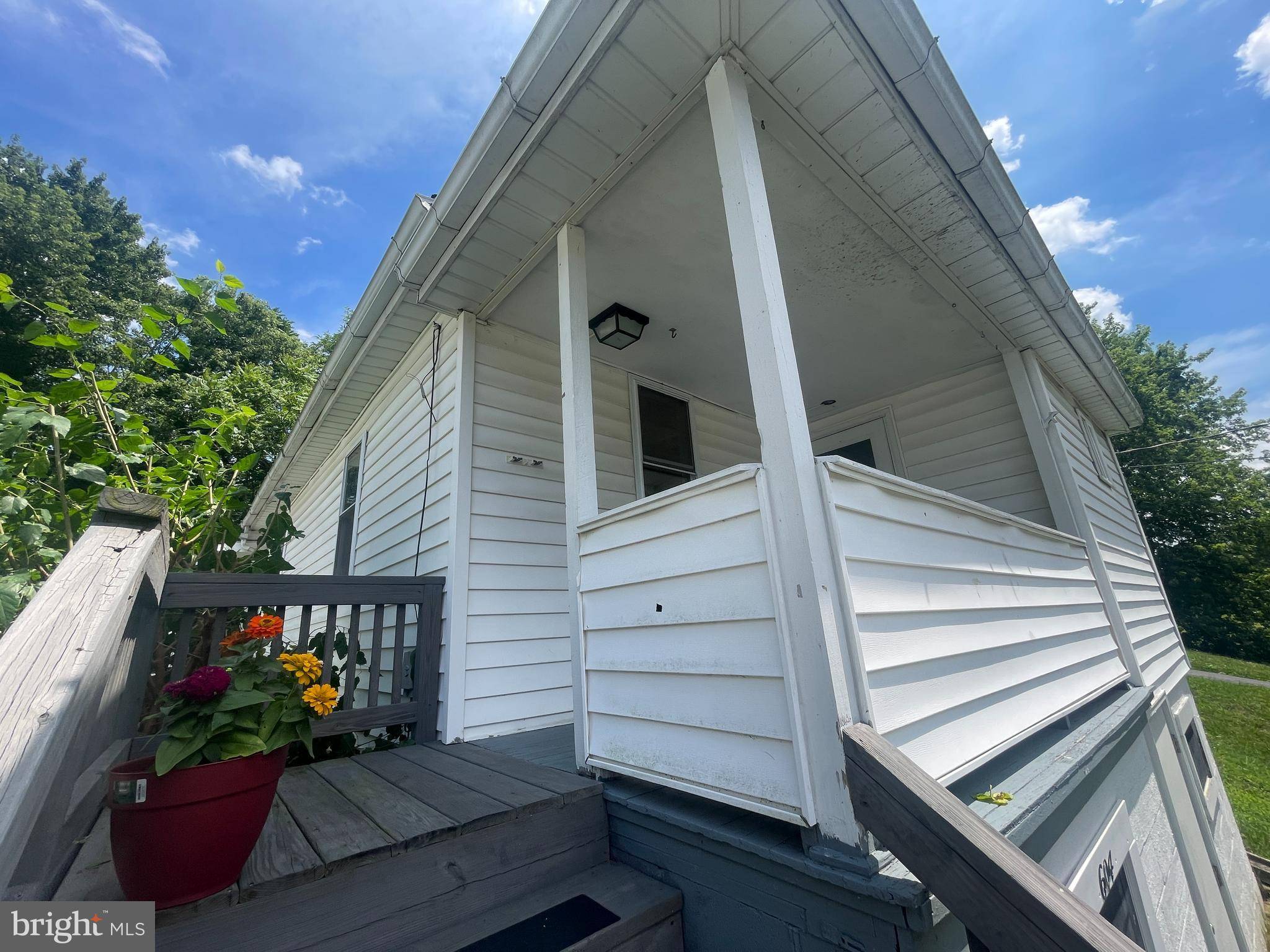 Cumberland, MD 21502,604 WINIFRED RD