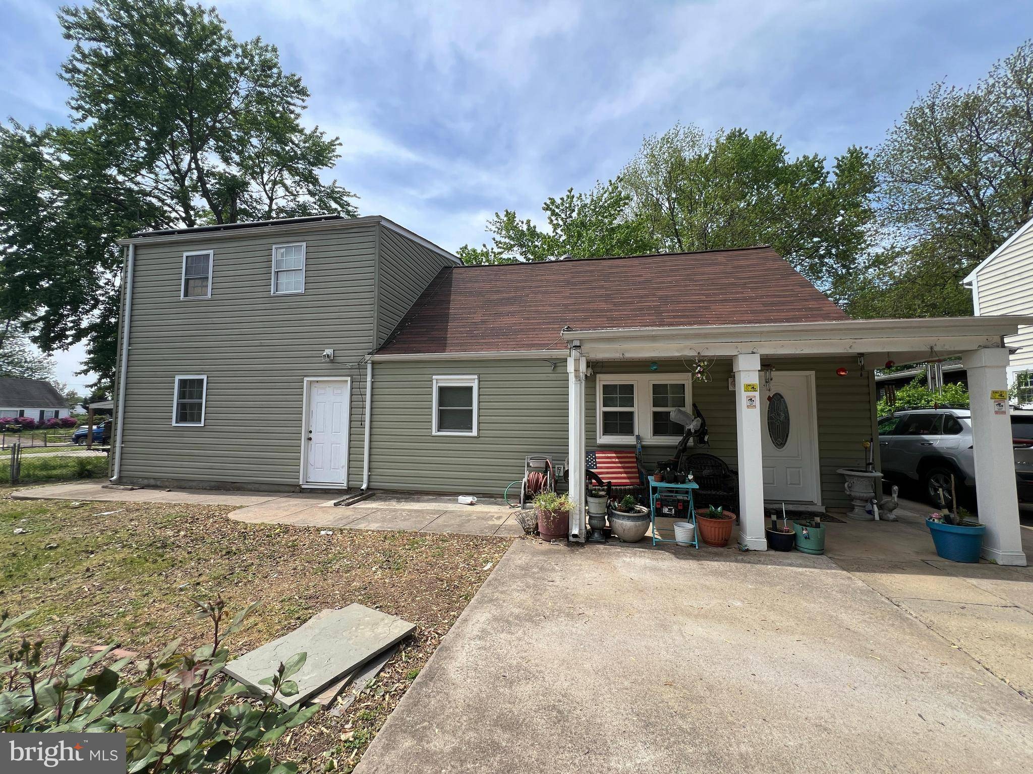 Manassas Park, VA 20111,144 SCOTT DR