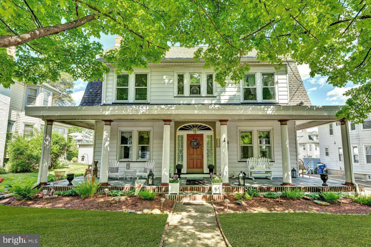 Lawrence Township, NJ 08648,770 LAWRENCE RD