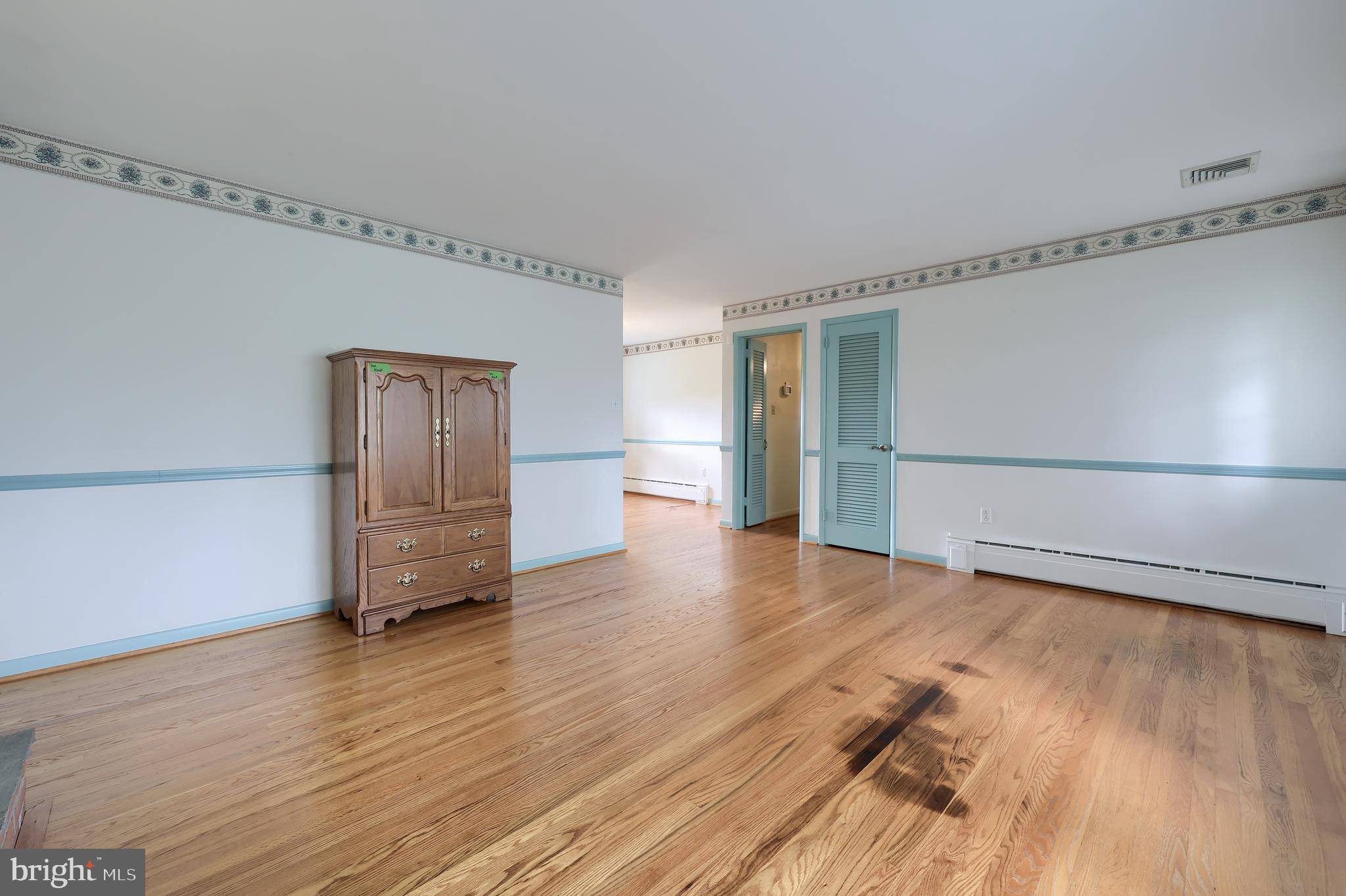 Willow Street, PA 17584,124 SPRECHER RD