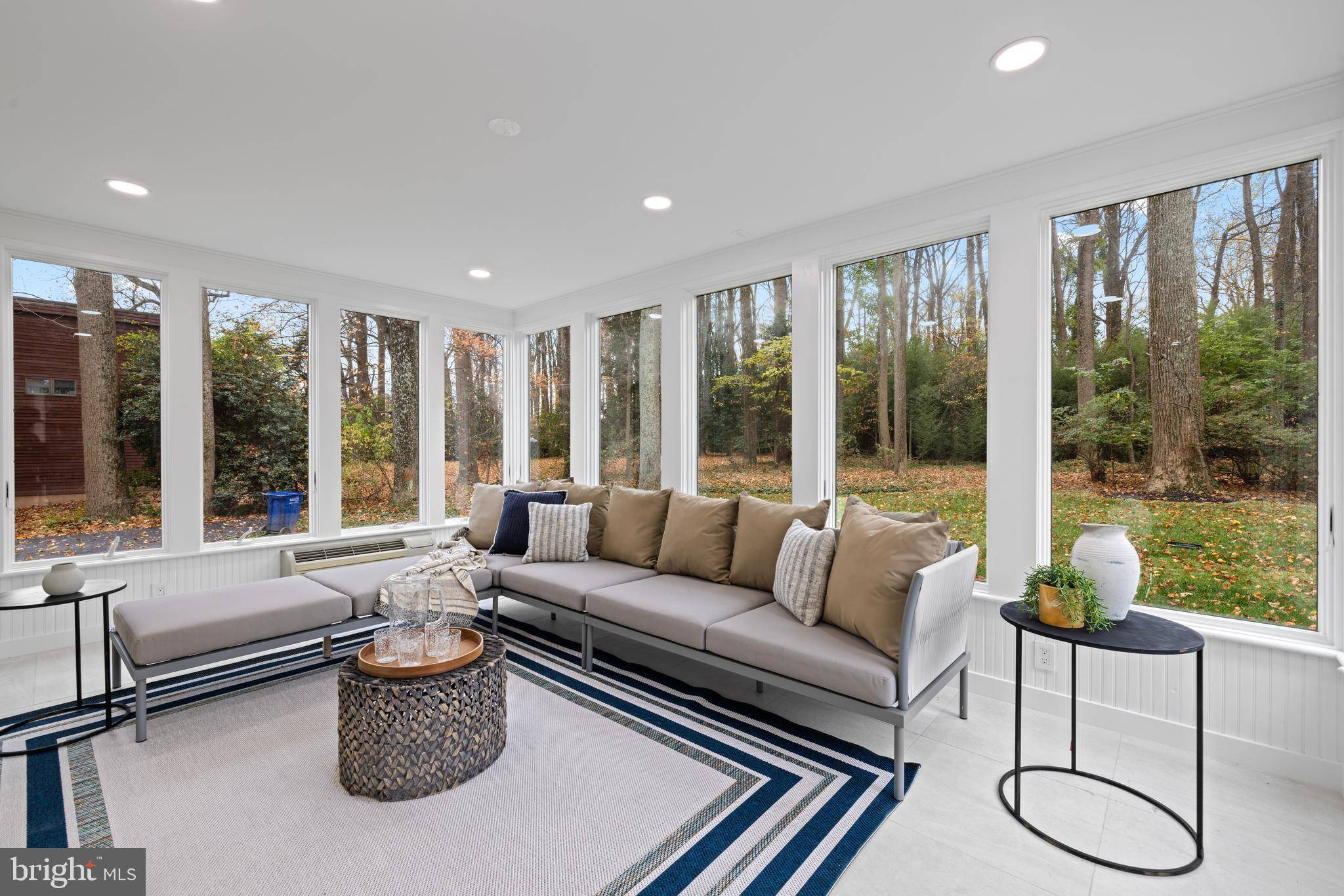 Mclean, VA 22102,8355 ALVORD ST