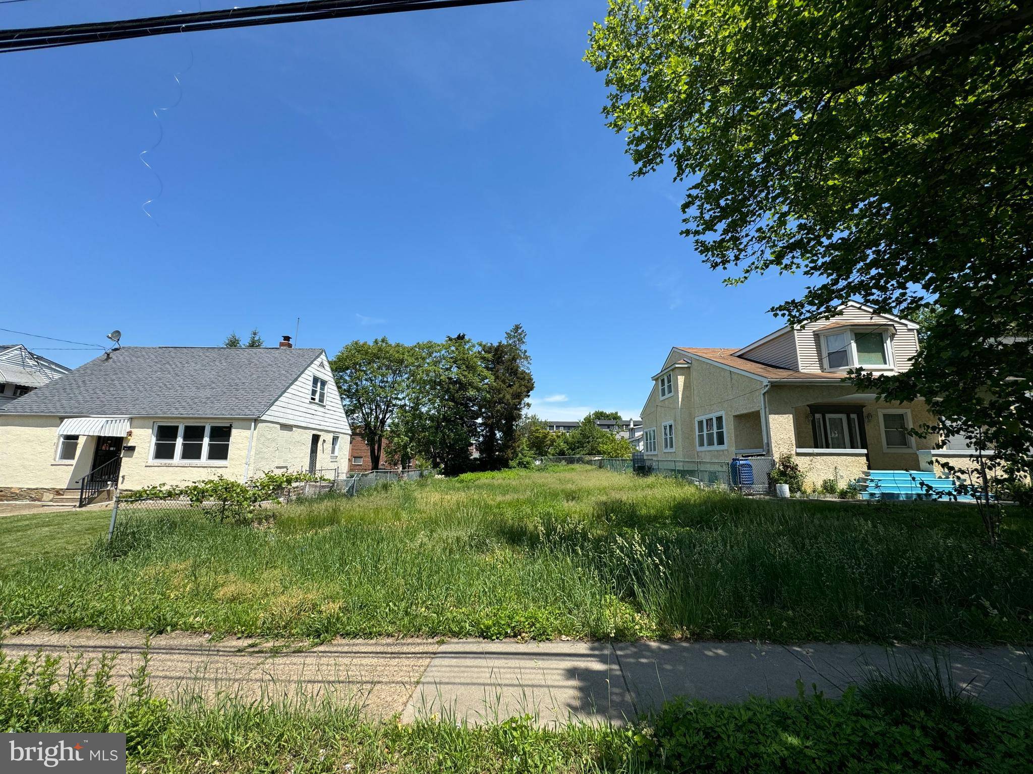 Philadelphia, PA 19111,1627 RHAWN ST