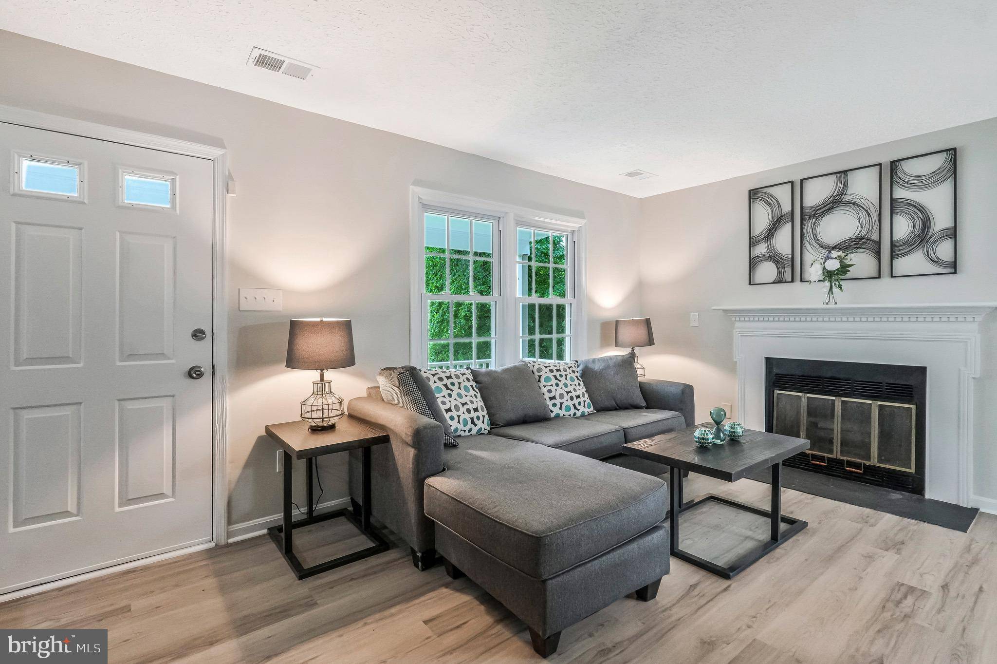 Waldorf, MD 20602,3415-B WHITE FIR CT