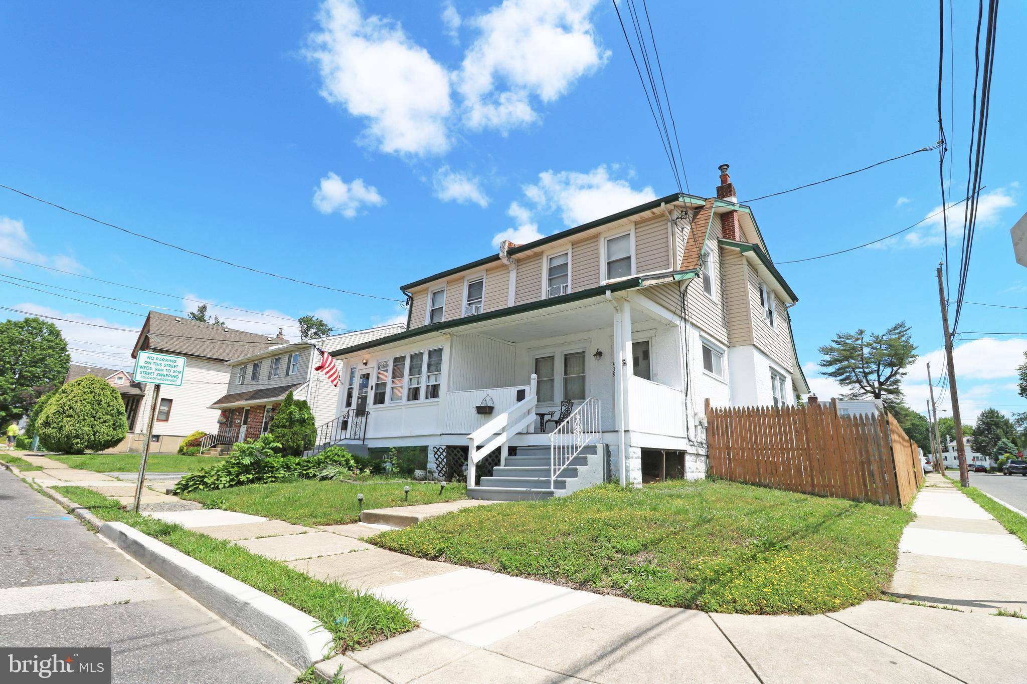 Folcroft, PA 19032,439 CHARMONT AVE