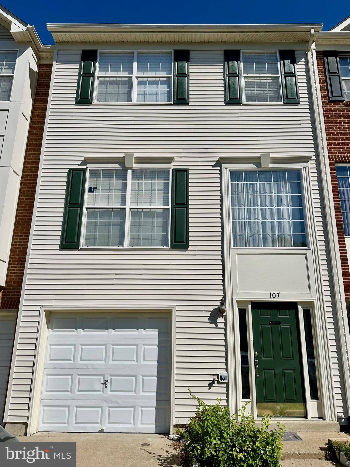 Stafford, VA 22554,107 HEMLOCK DR