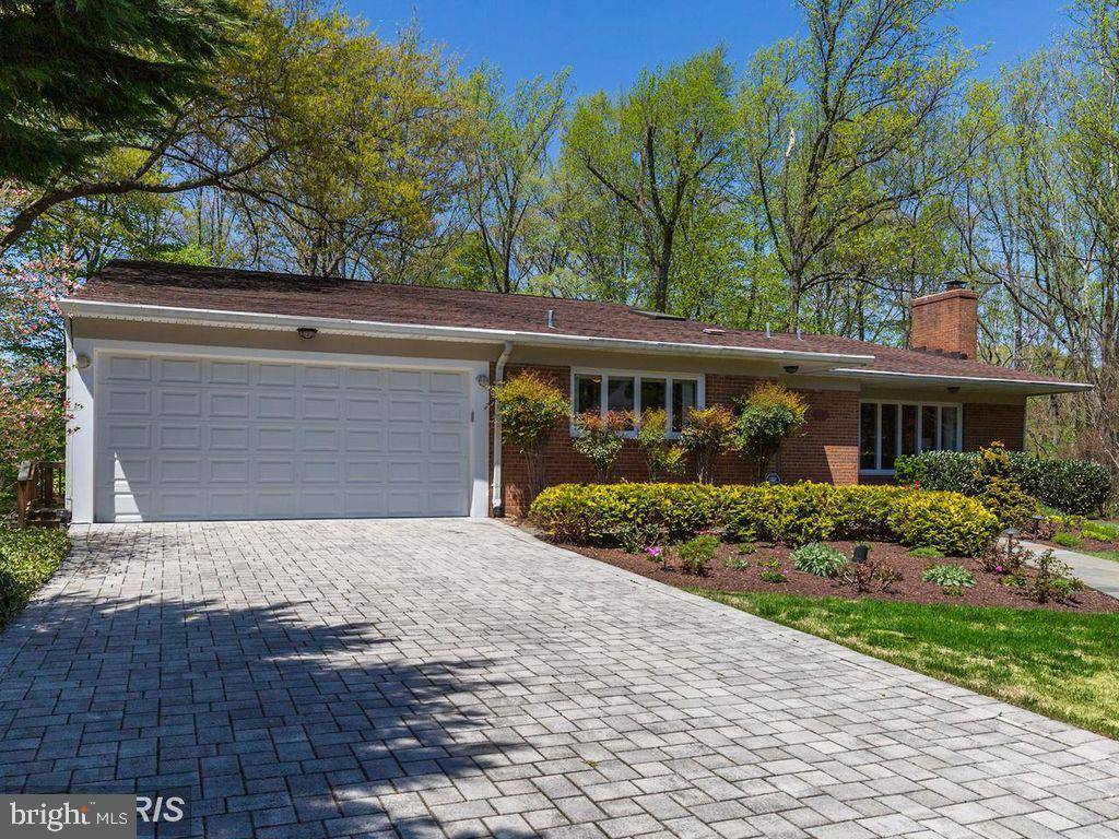 Bethesda, MD 20817,8524 THORNDEN TER