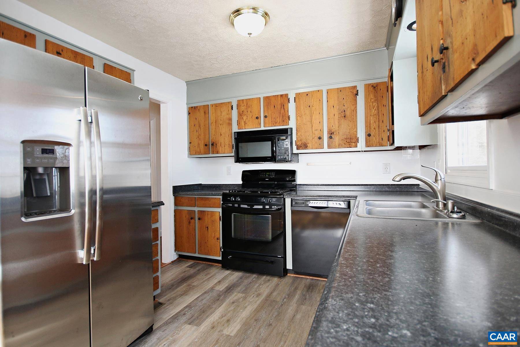 Charlottesville, VA 22901,1024 COTTONWOOD RD