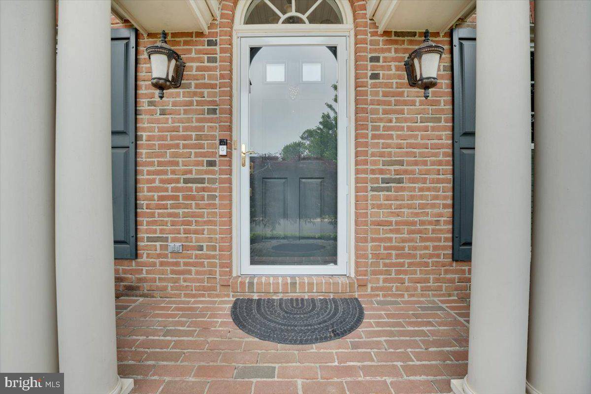 Alexandria, VA 22310,6014 MARILYN DR
