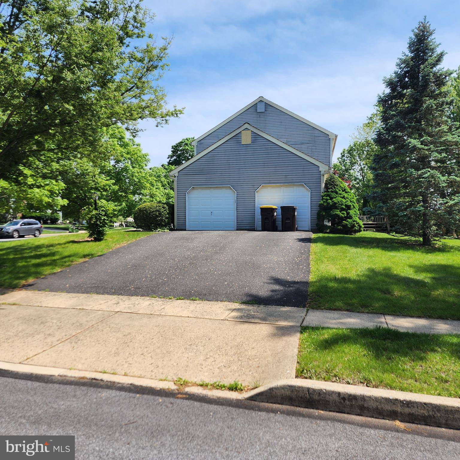 Harleysville, PA 19438,102 RIDGEWOOD WAY