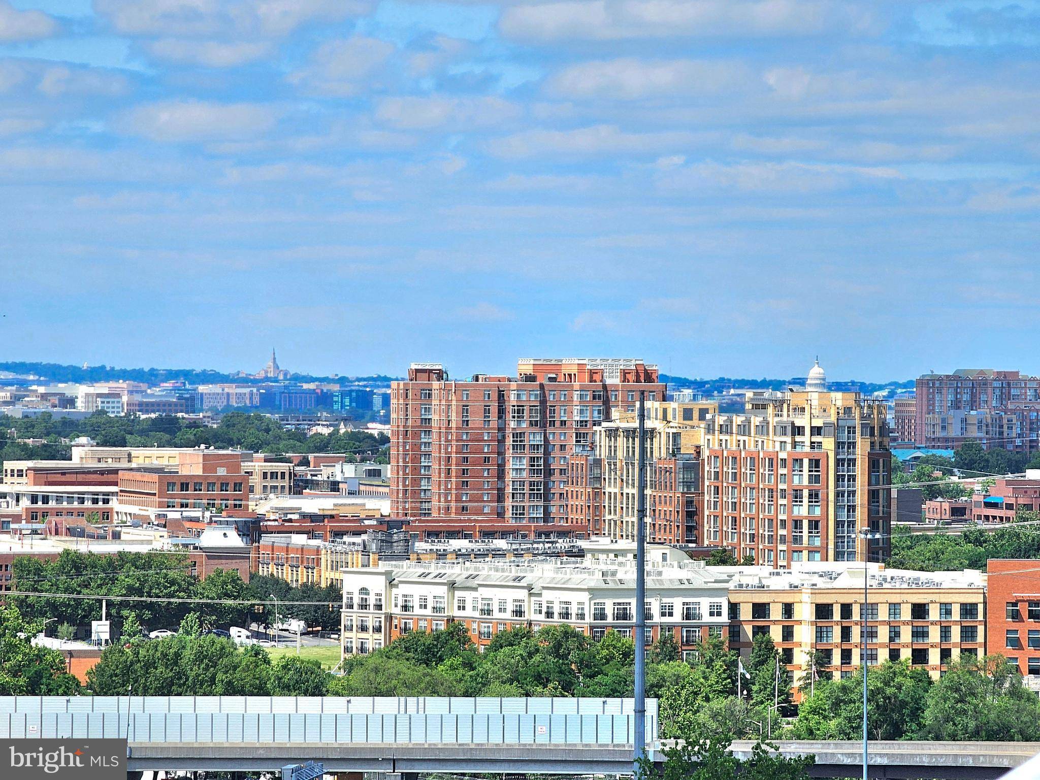 Alexandria, VA 22303,2059 HUNTINGTON AVE #1608