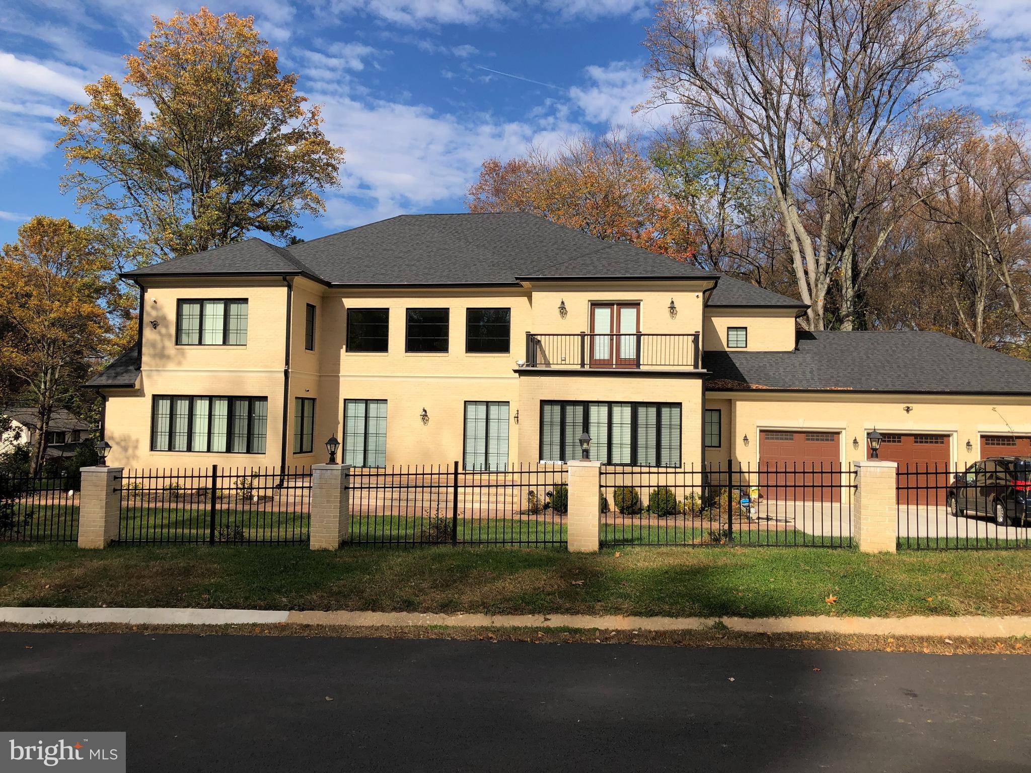 Vienna, VA 22181,10120 WOODROW ST #UNIT 2 BASEMENT