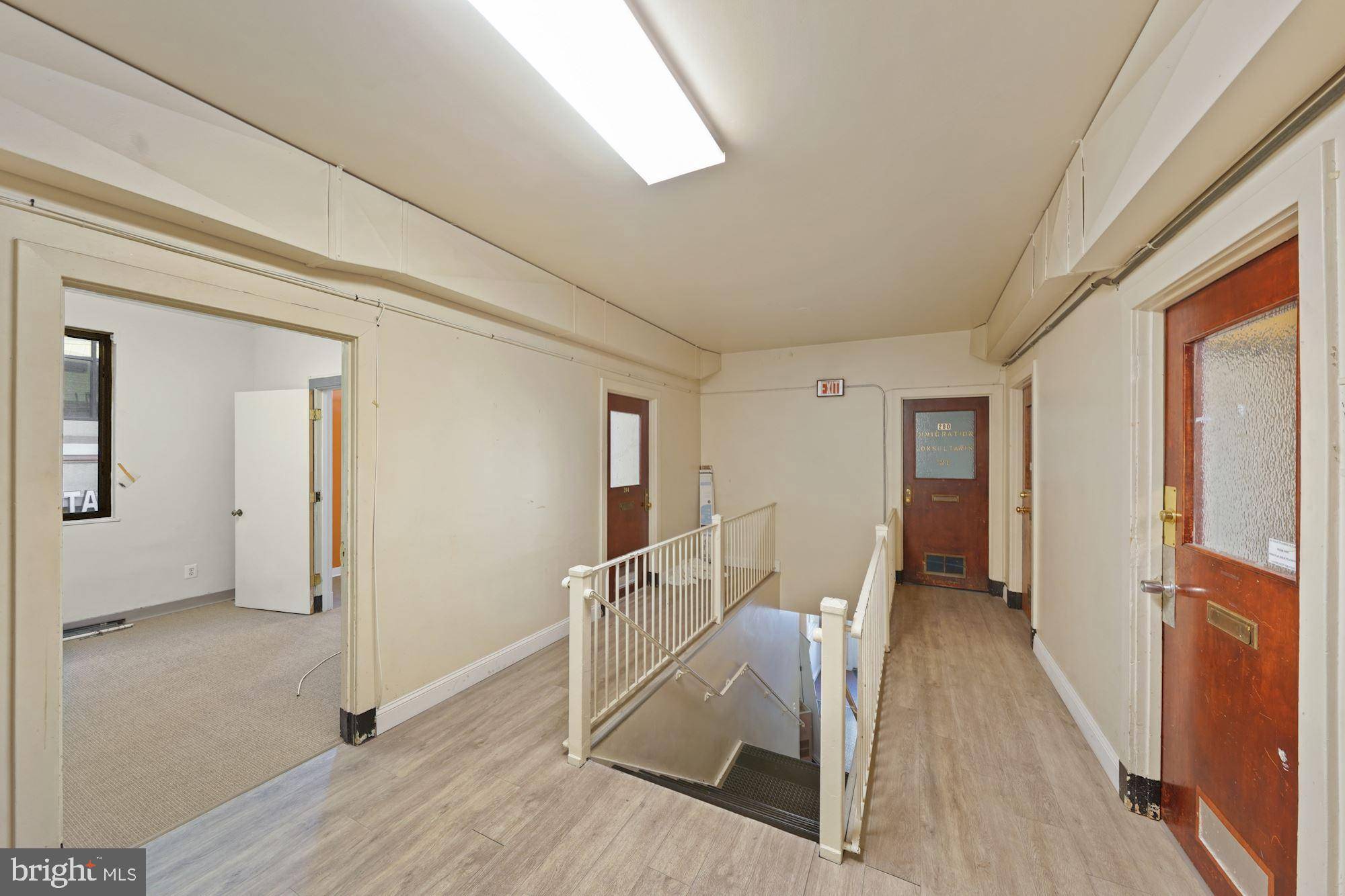 Arlington, VA 22201,2420 WILSON BLVD #2ND FLOOR