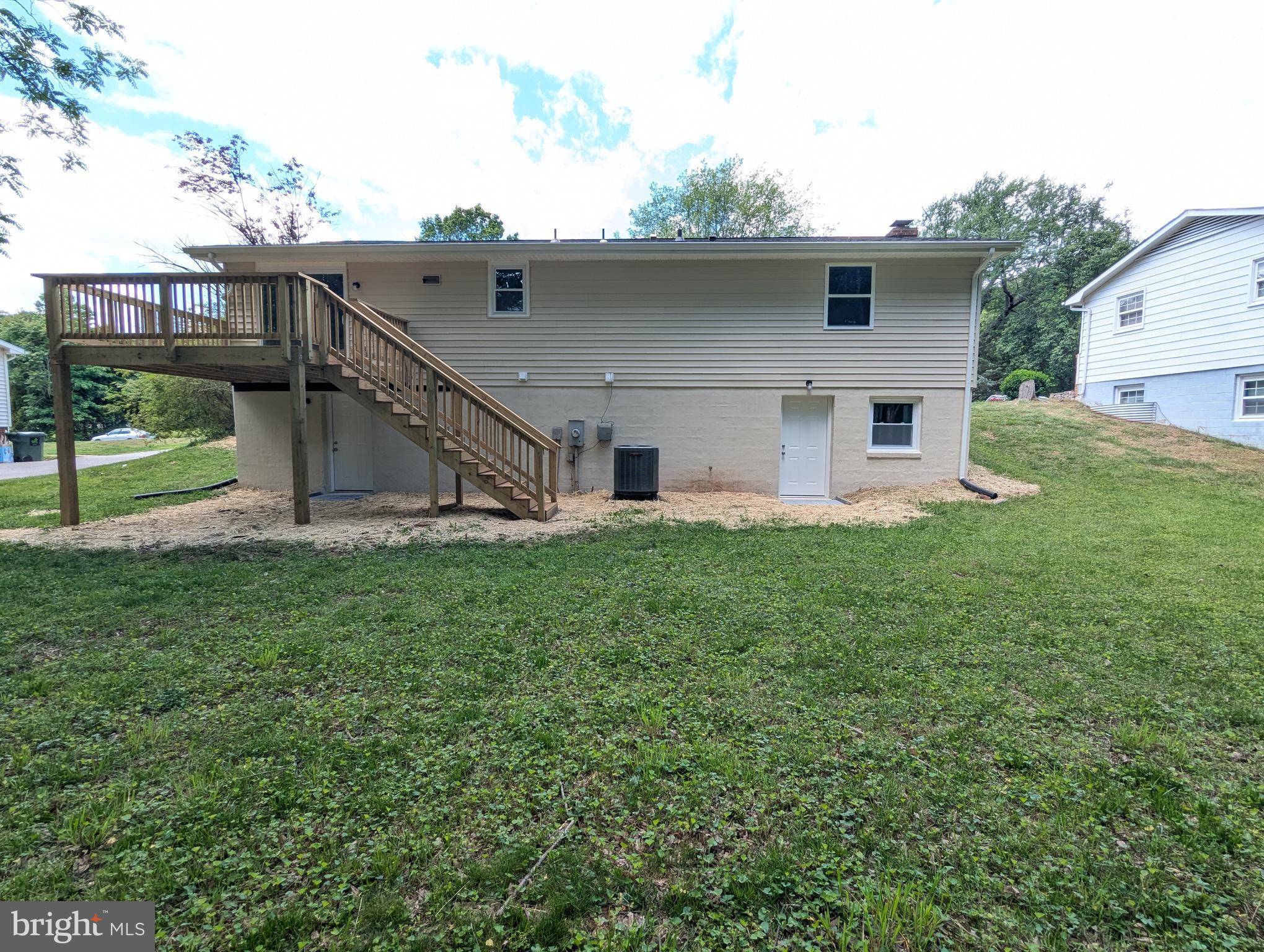 Fredericksburg, VA 22407,5 TIMBERLAND DR