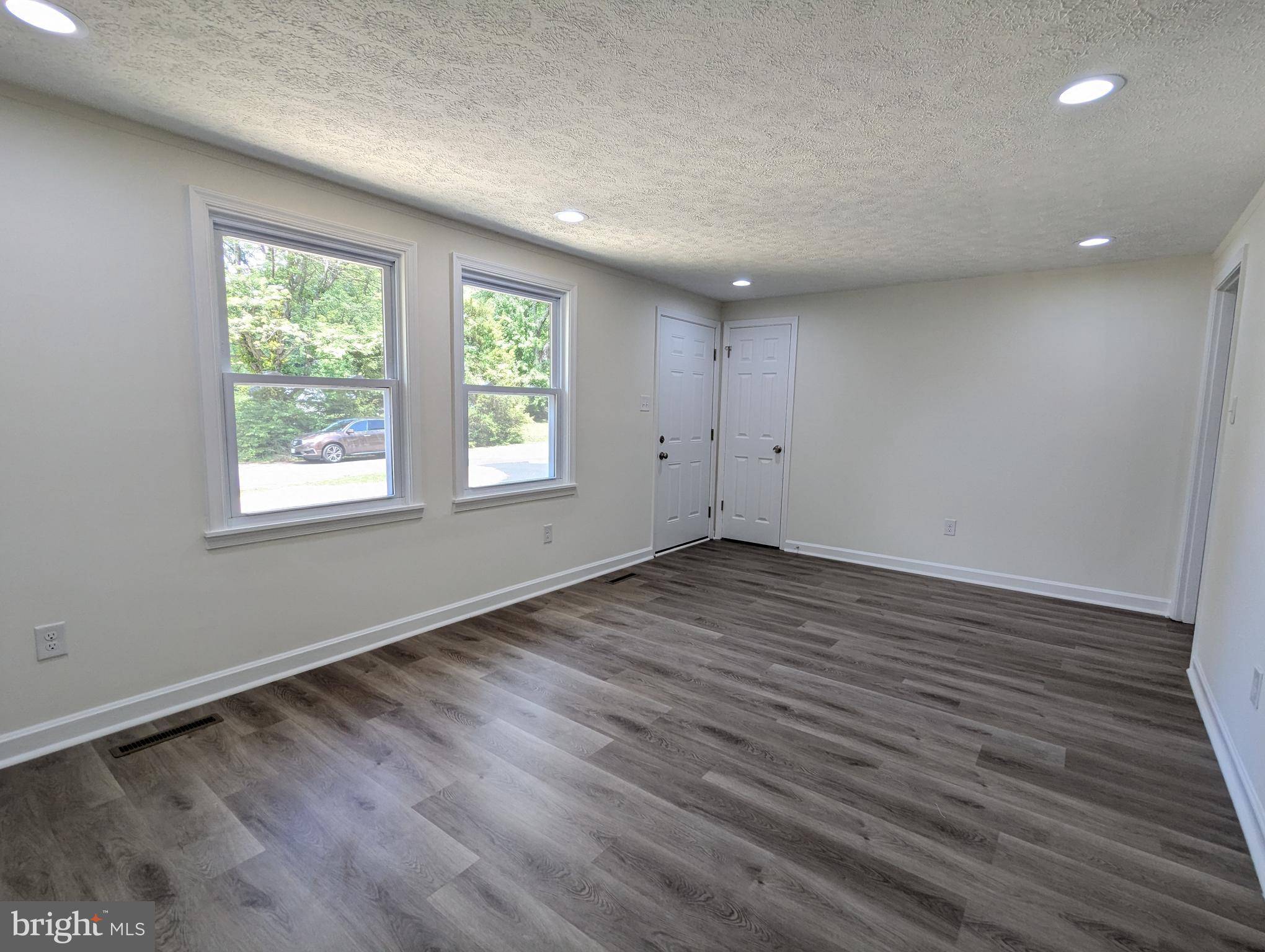 Fredericksburg, VA 22407,5 TIMBERLAND DR