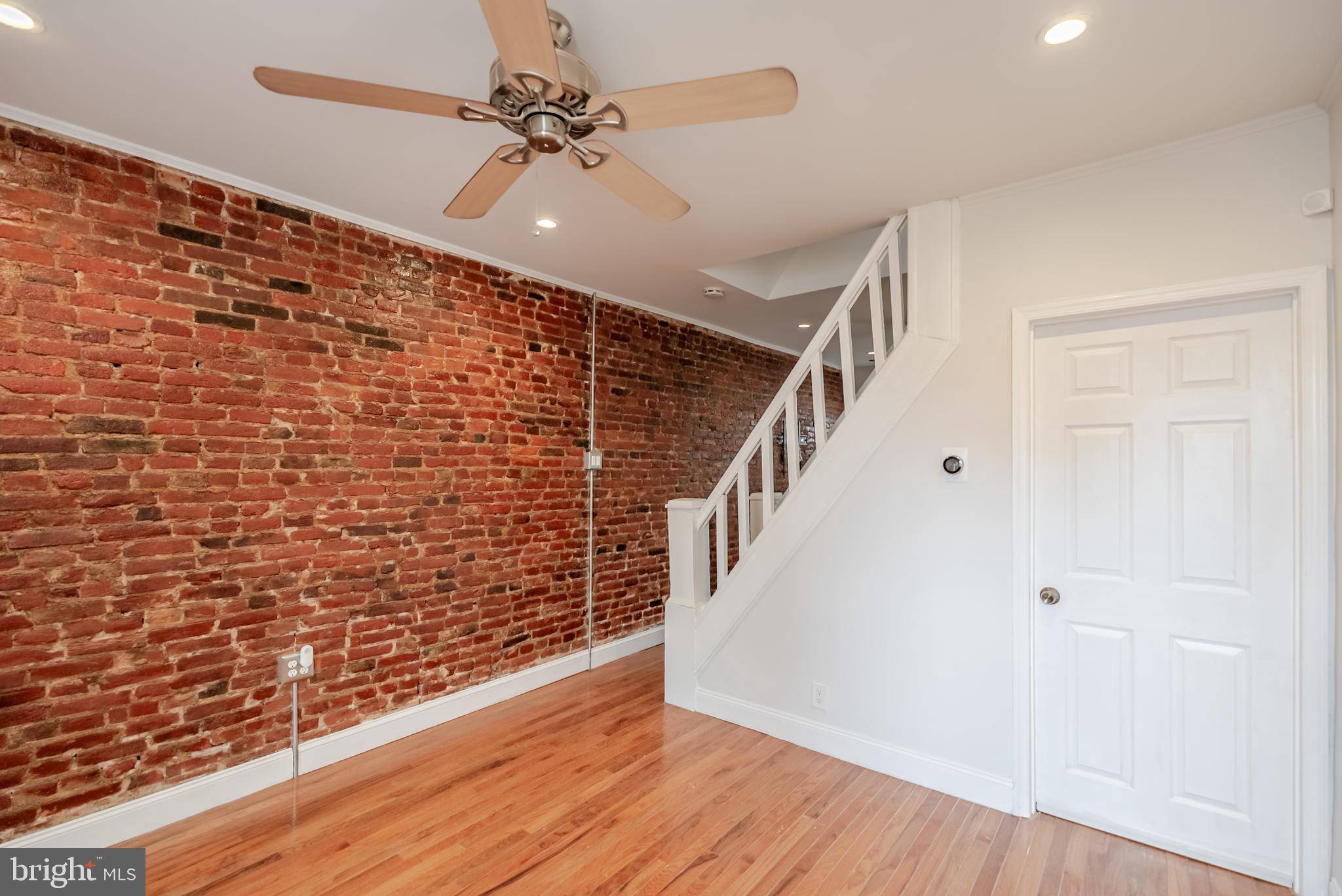 Philadelphia, PA 19125,2518 E BOSTON ST