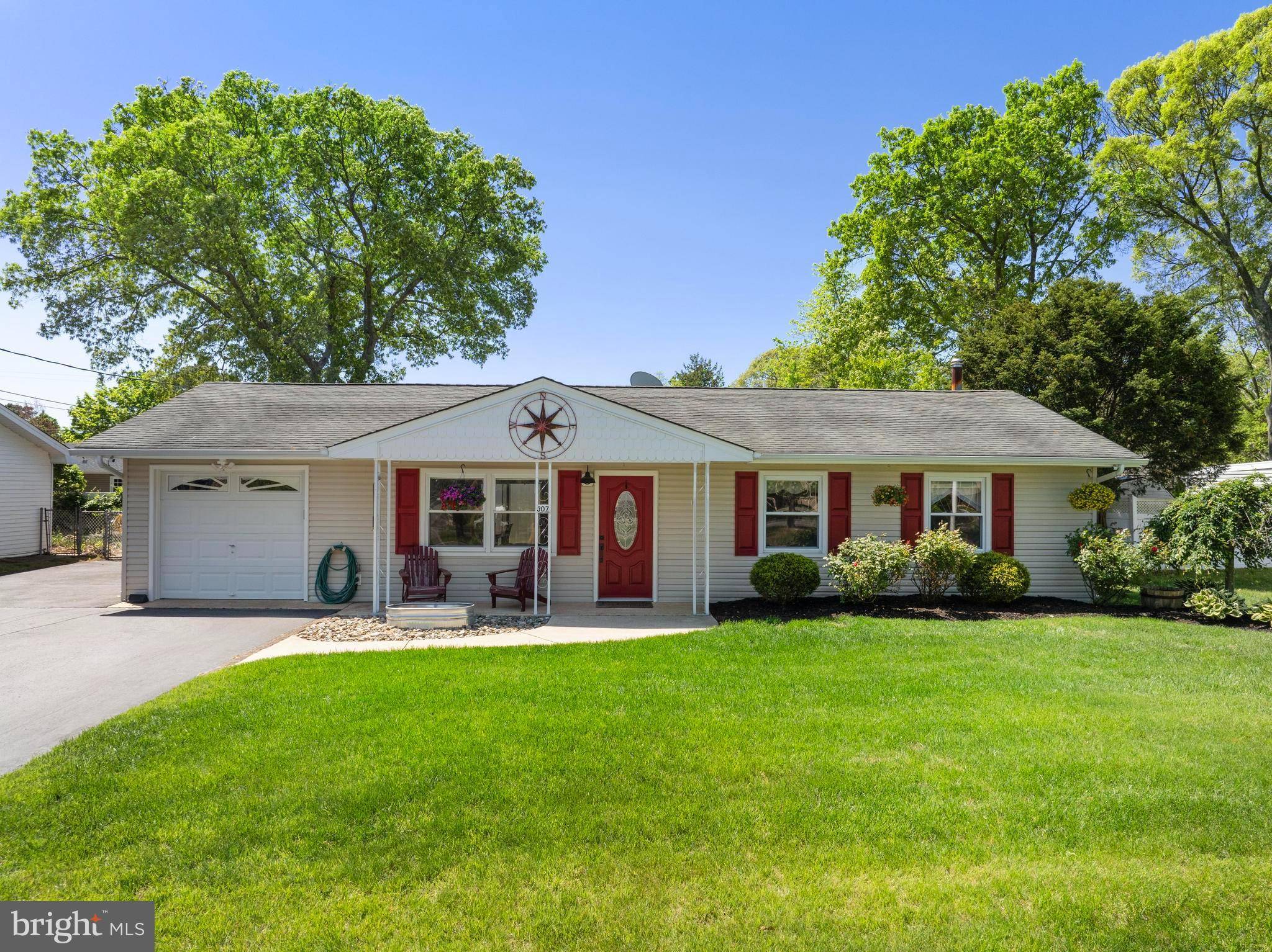 Lanoka Harbor, NJ 08734,307 CLAIRMORE AVE