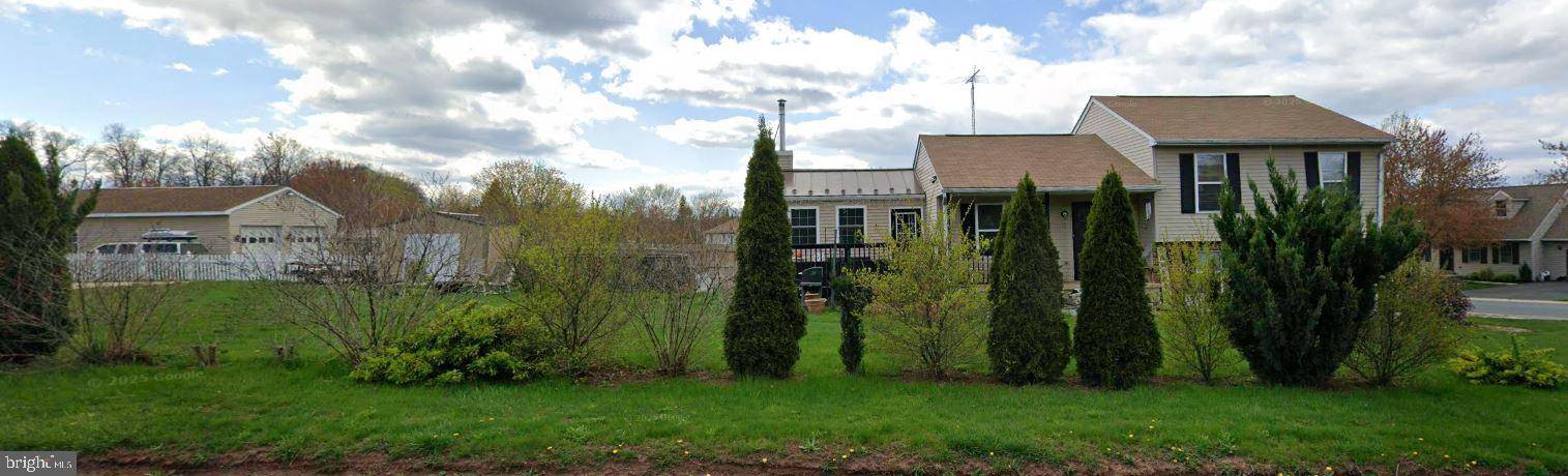 Denver, PA 17517,602 GREENVIEW DR