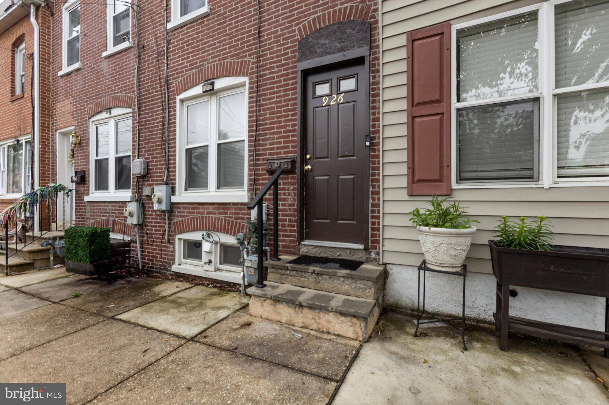 Wilmington, DE 19805,926 BROWN ST