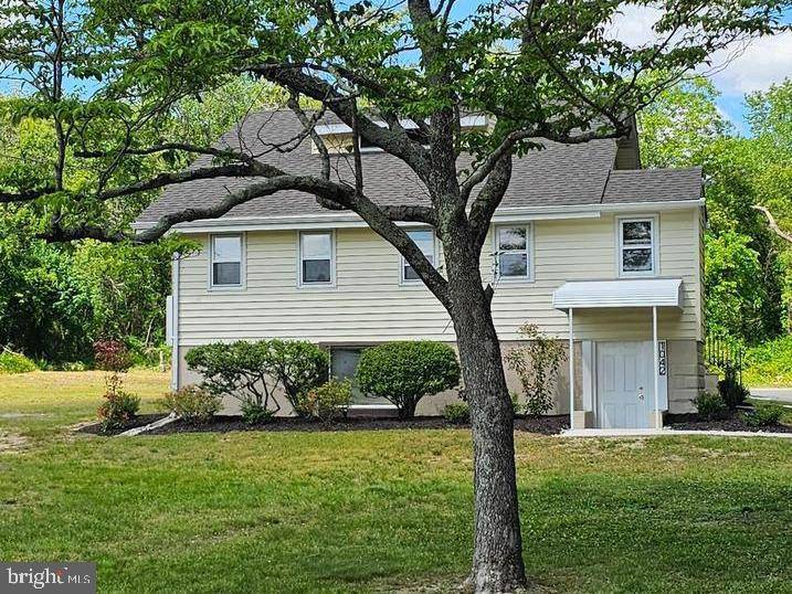 Vineland, NJ 08360,1042 W. WALNUT RD W