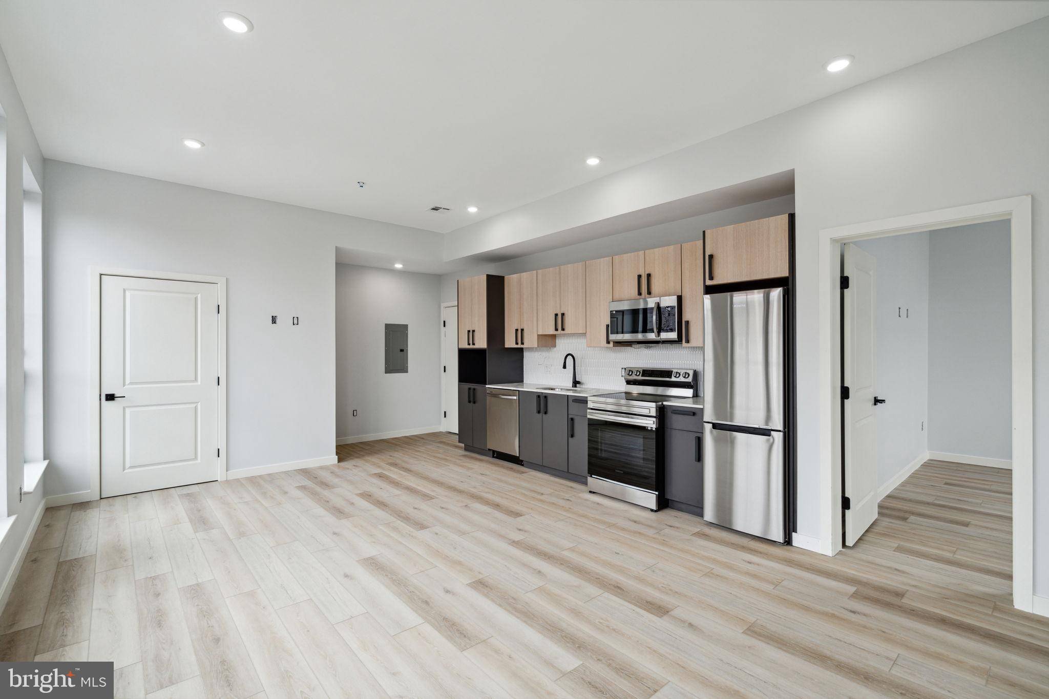 Philadelphia, PA 19125,1112-16 E BERKS ST #203