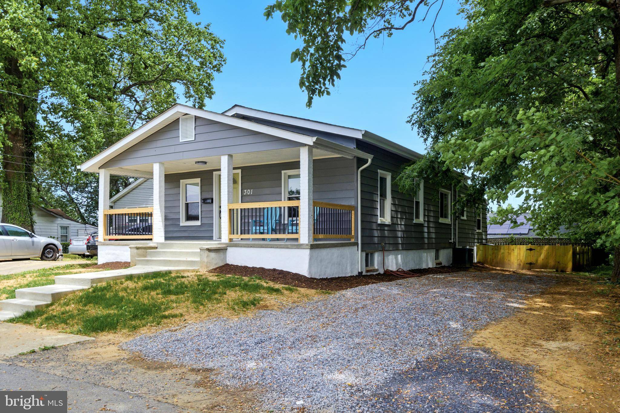 Capitol Heights, MD 20743,301 70TH ST