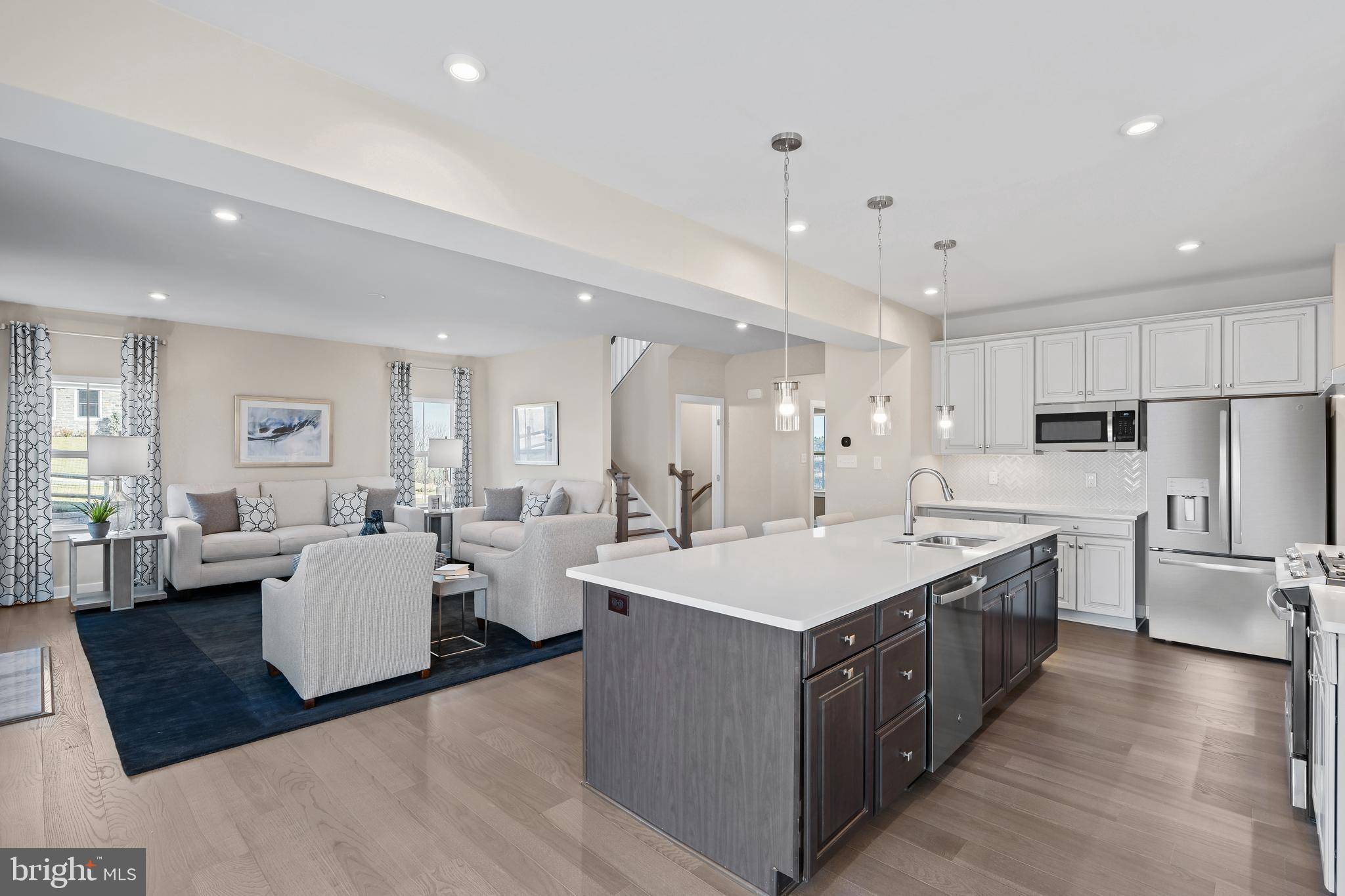 Waldorf, MD 20603,9249 SEMINOLE ST