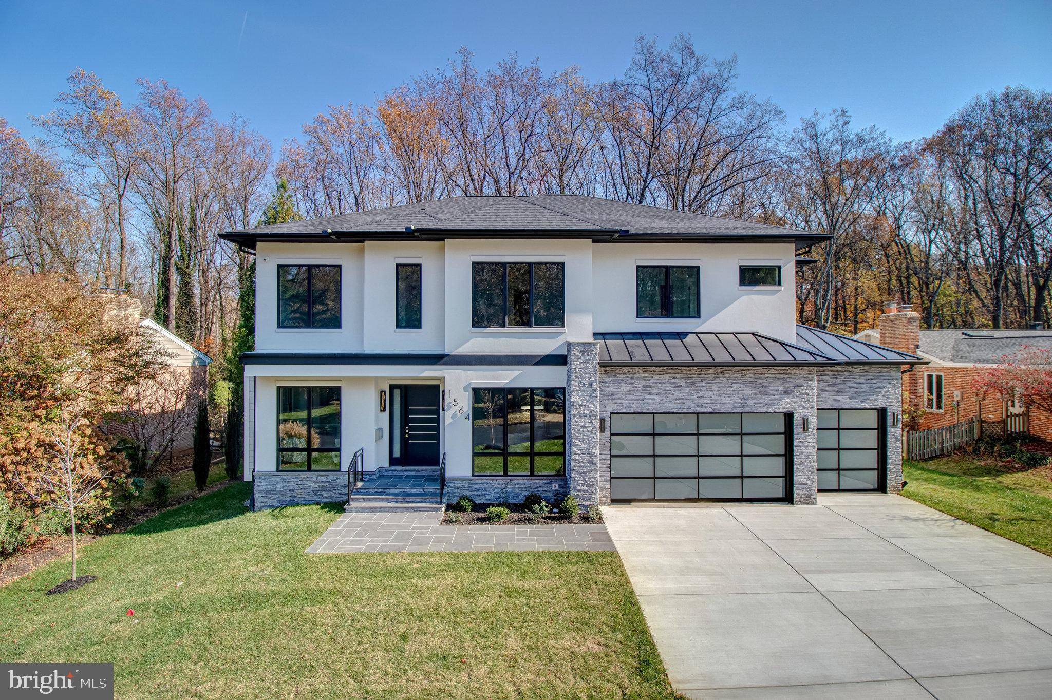 Mclean, VA 22101,1564 FOREST VILLA LN