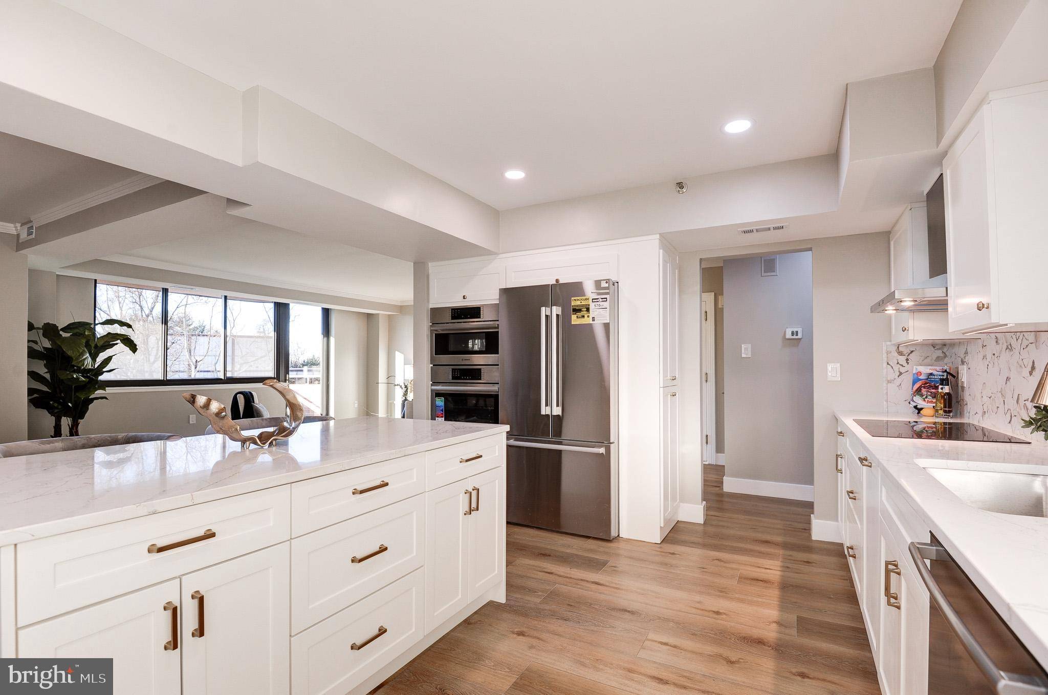 Chevy Chase, MD 20815,4550 N PARK AVE #305