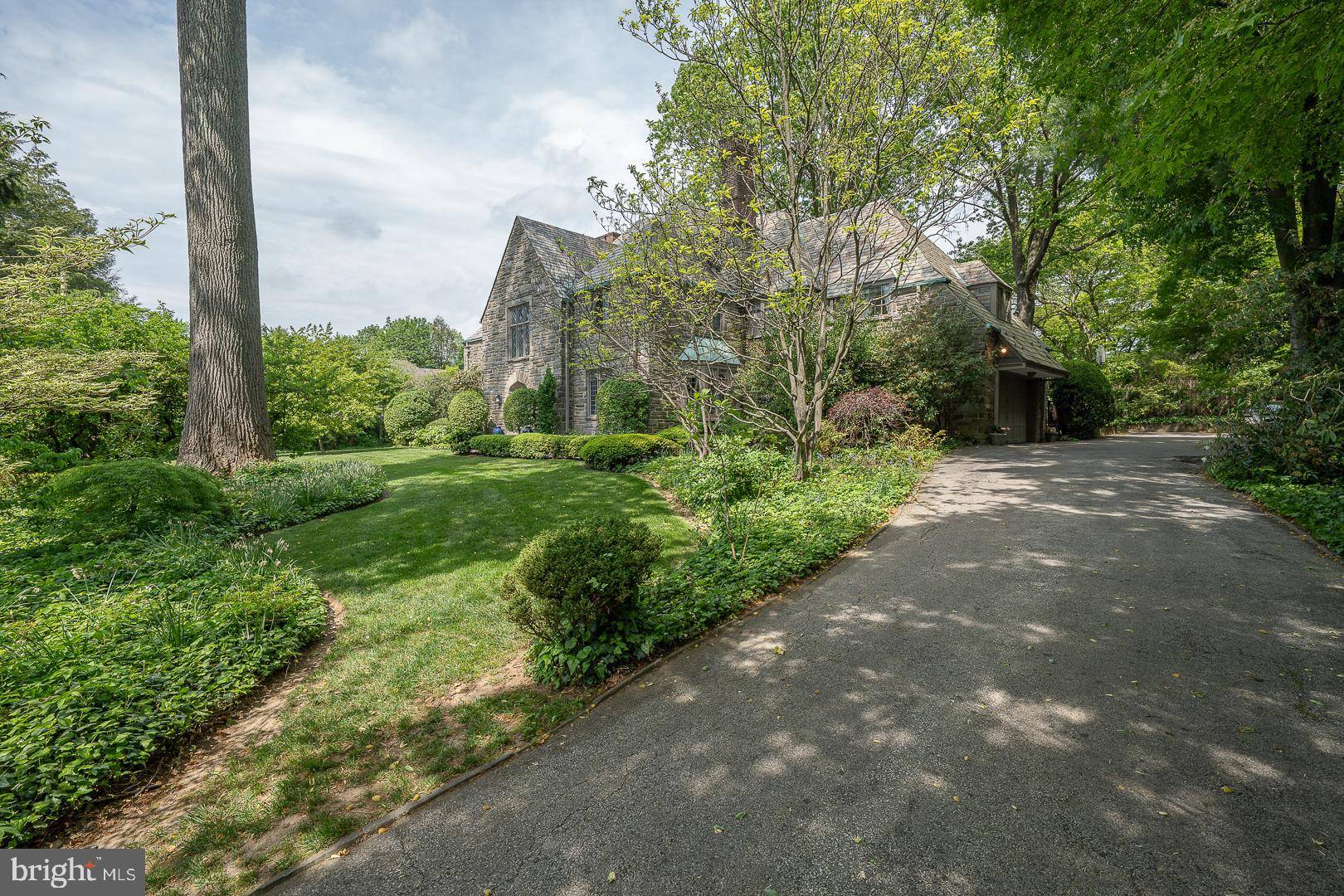 Merion Station, PA 19066,507 N LATCHES LN