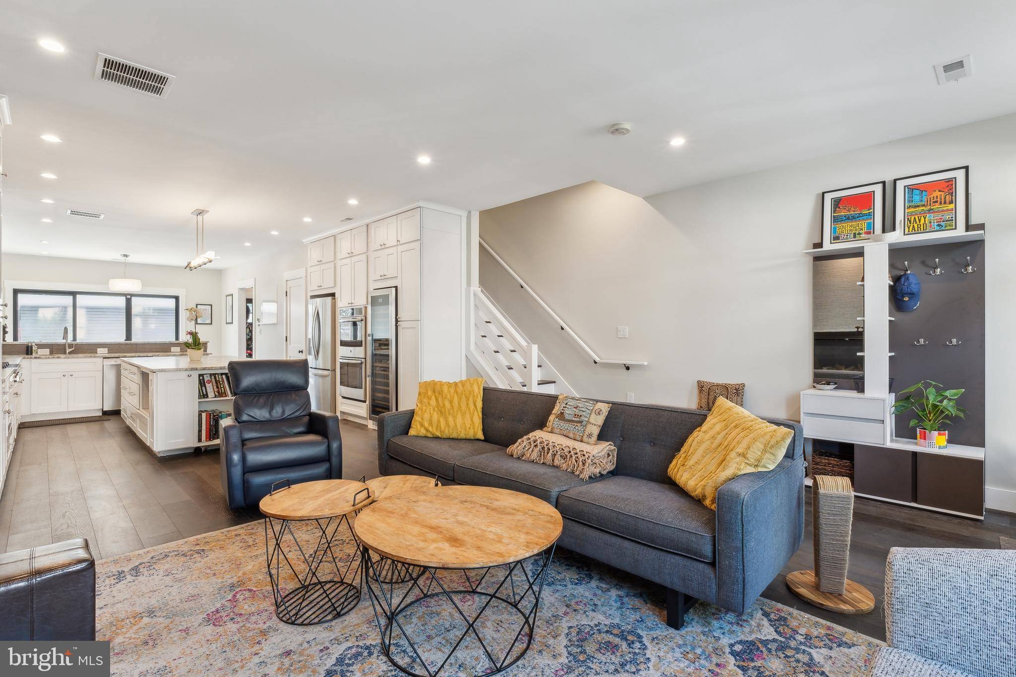 Washington, DC 20024,1208 CARROLLSBURG PL SW
