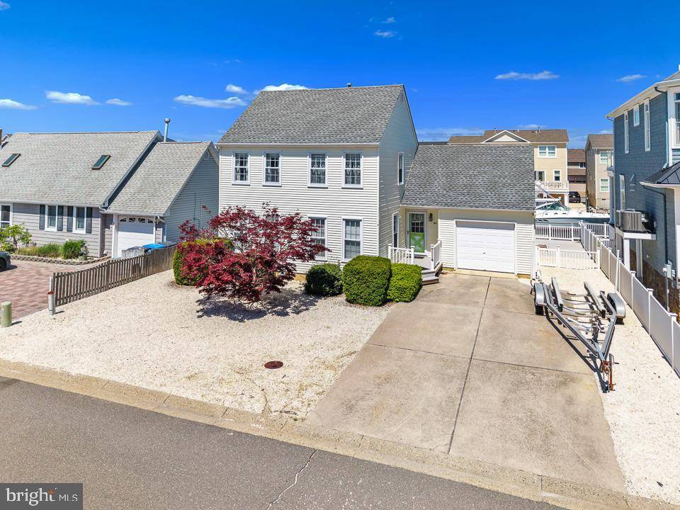 Manahawkin, NJ 08050,44 GEORGE DR