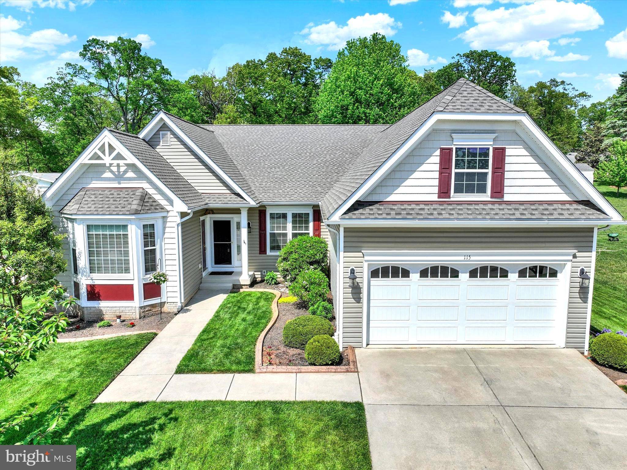 Hanover, PA 17331,115 VISTA LOOP