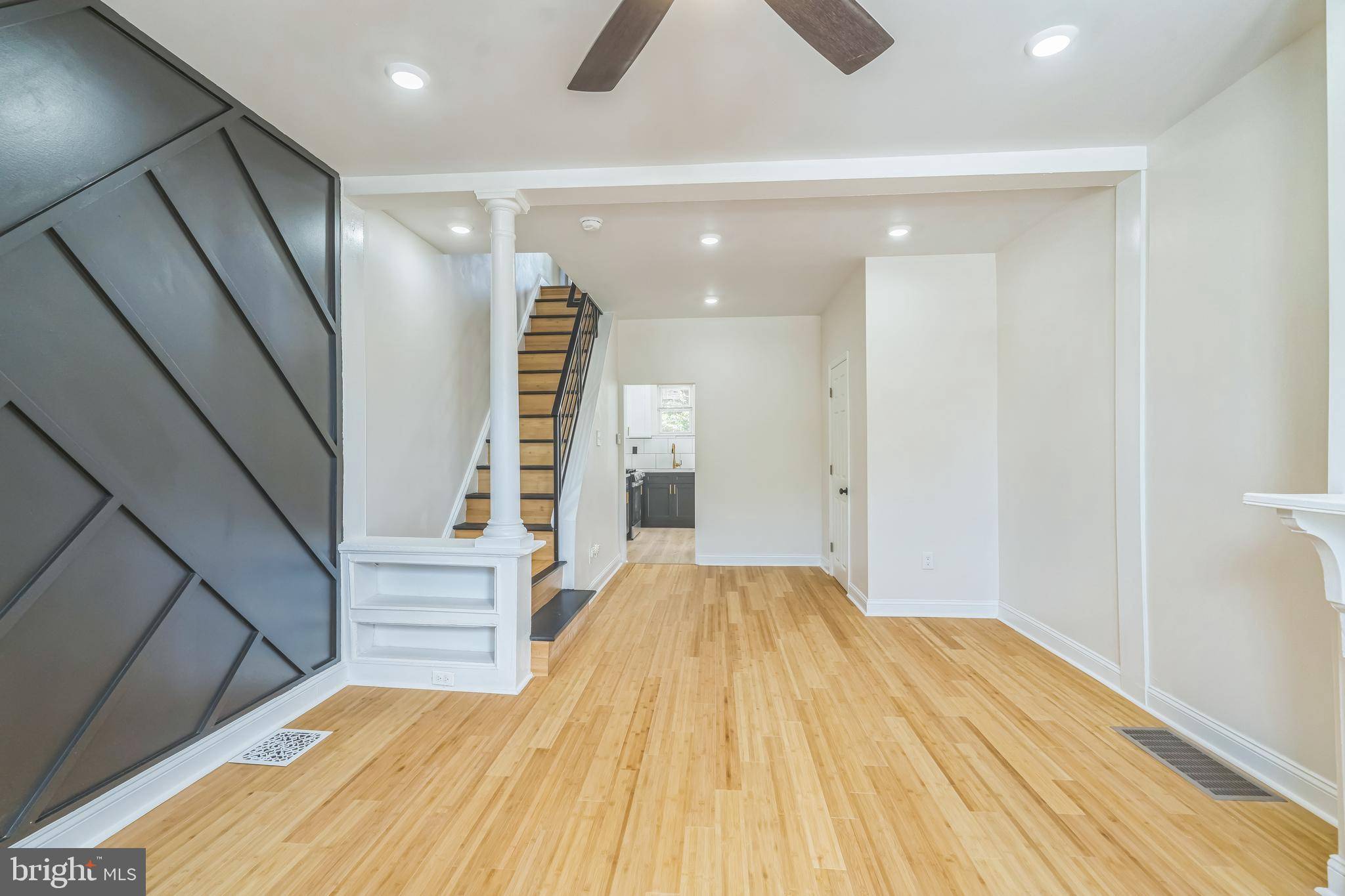 Philadelphia, PA 19132,2533 N OPAL ST