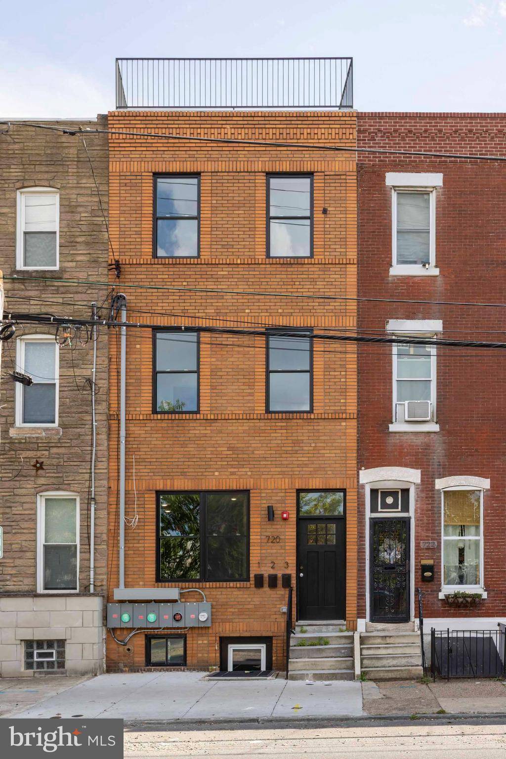 Philadelphia, PA 19147,720 CHRISTIAN ST