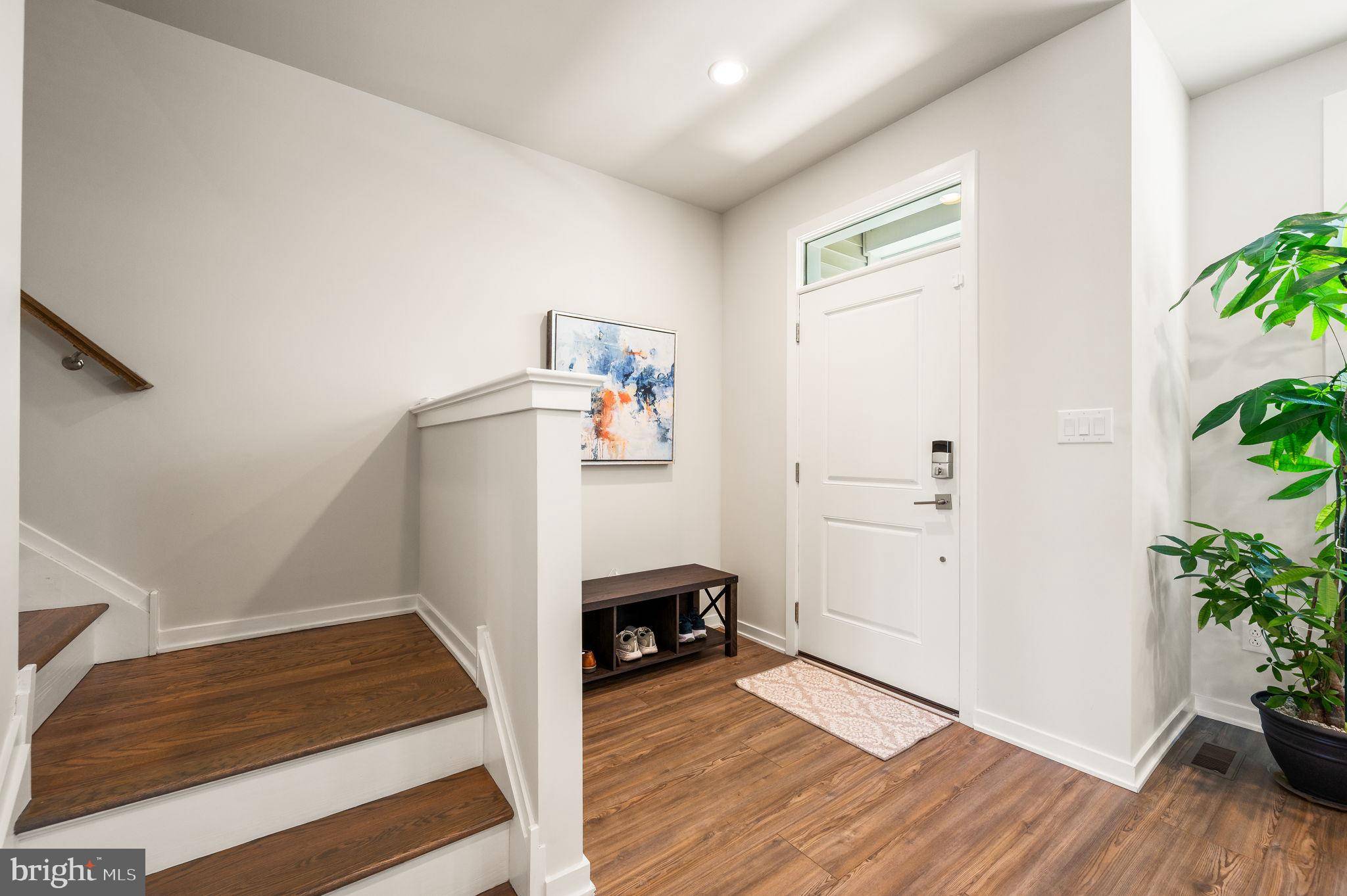 Media, PA 19063,706 HOOPES LN