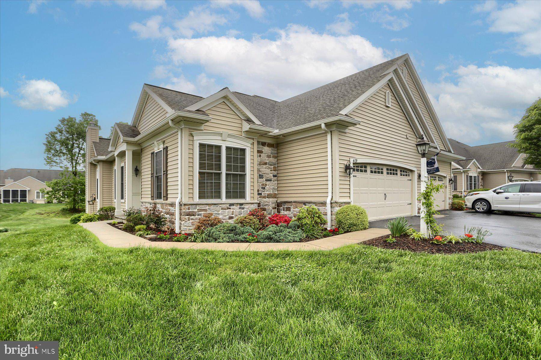 Mechanicsburg, PA 17050,409 CARMELLA DR
