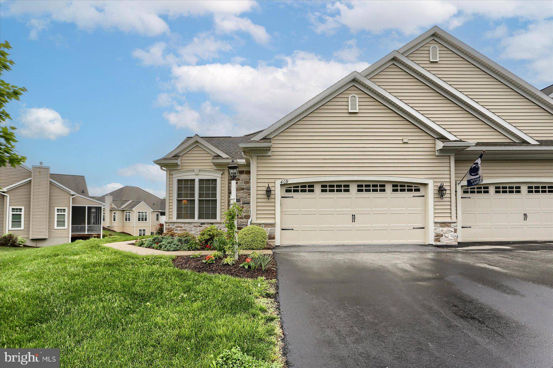 Mechanicsburg, PA 17050,409 CARMELLA DR