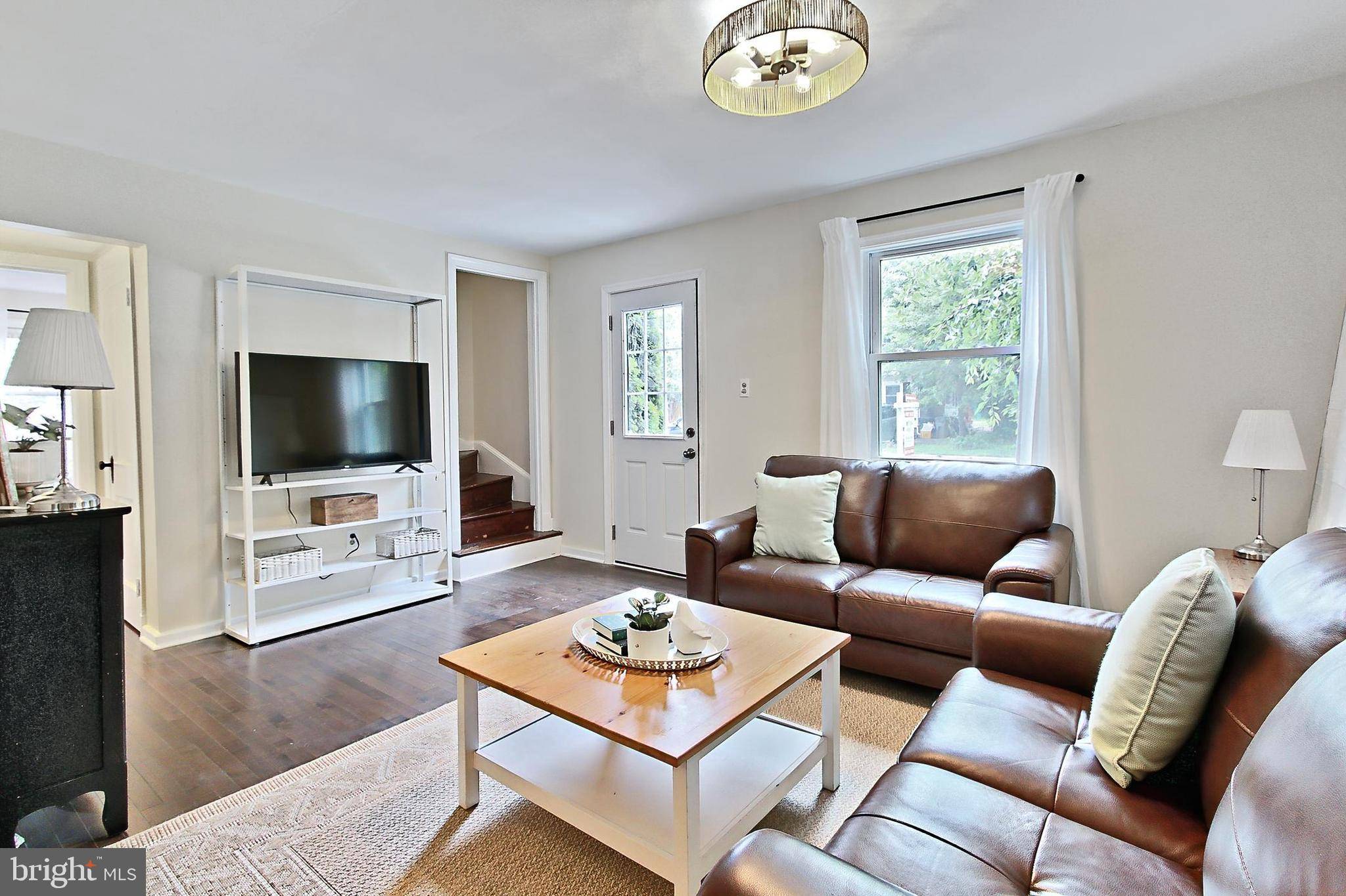 Falls Church, VA 22046,503 RANDOLPH ST
